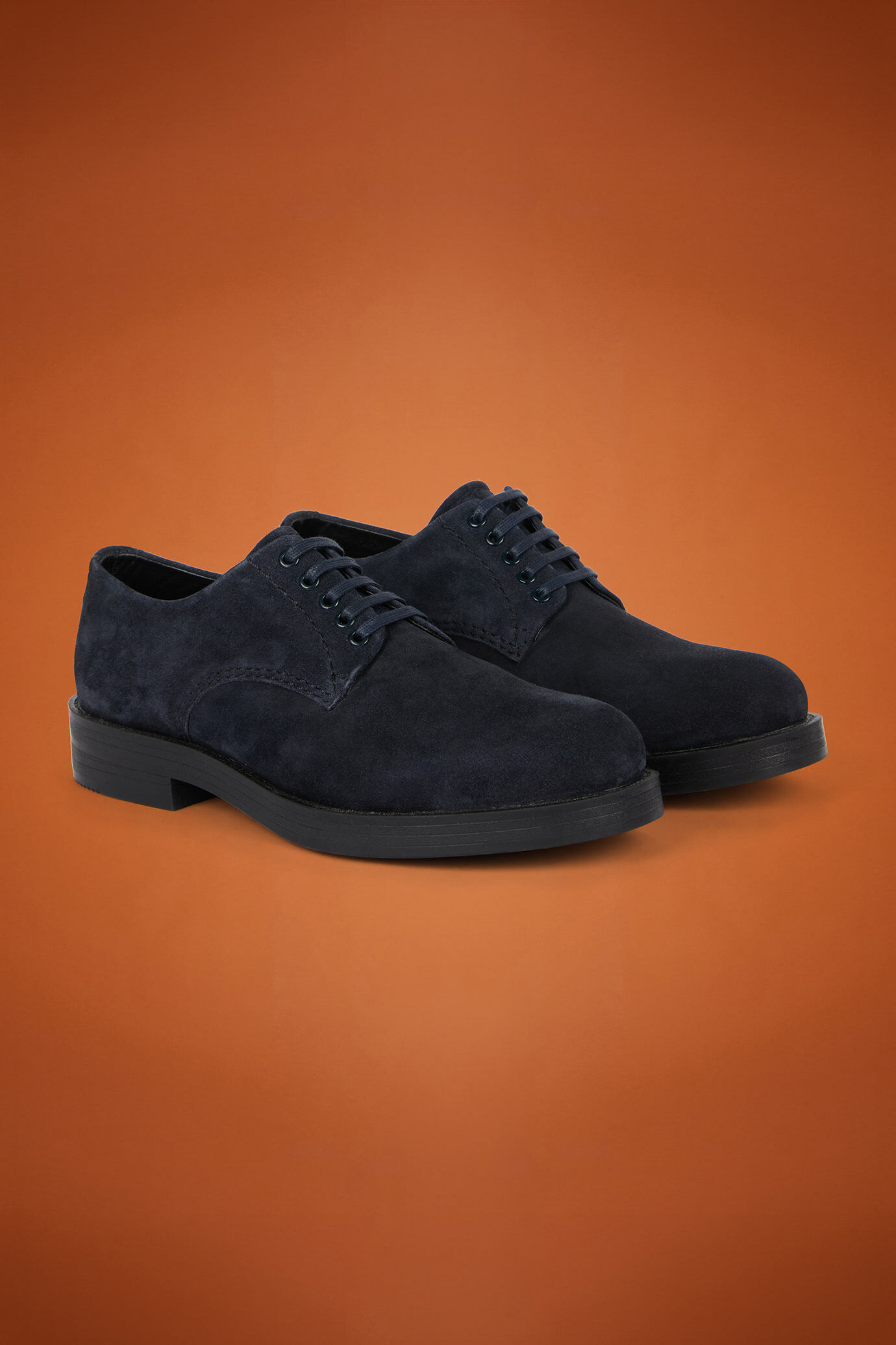 Men's Derby shoes in 100% genuine suede with rubber soles image number 1