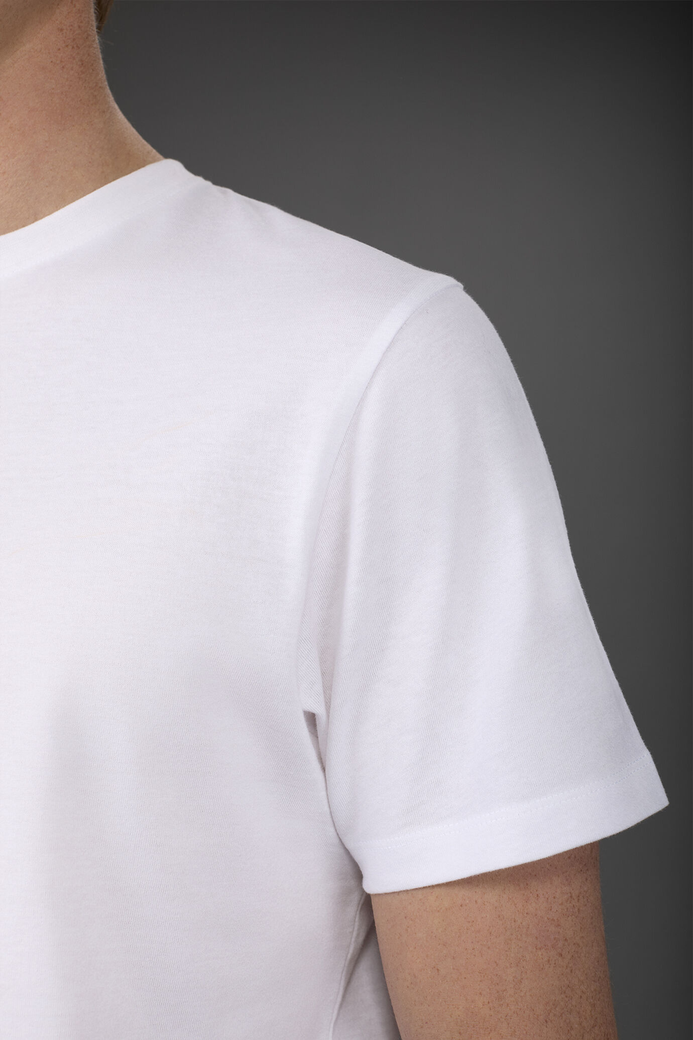 T-shirt uomo manica corta in jersey 100% cotone image number 2