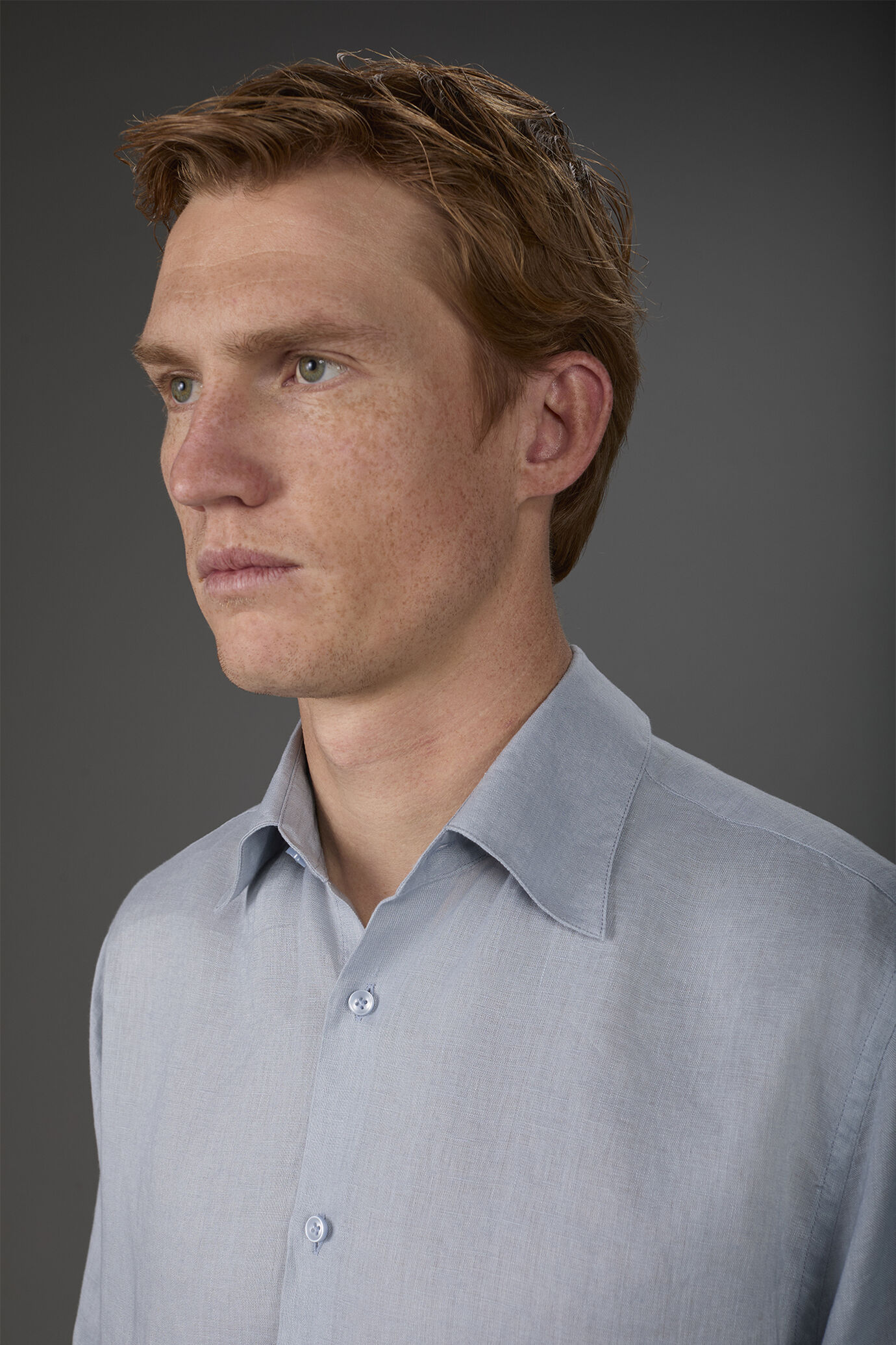 Chemise décontractée homme à col classique, 100% lin image number 1