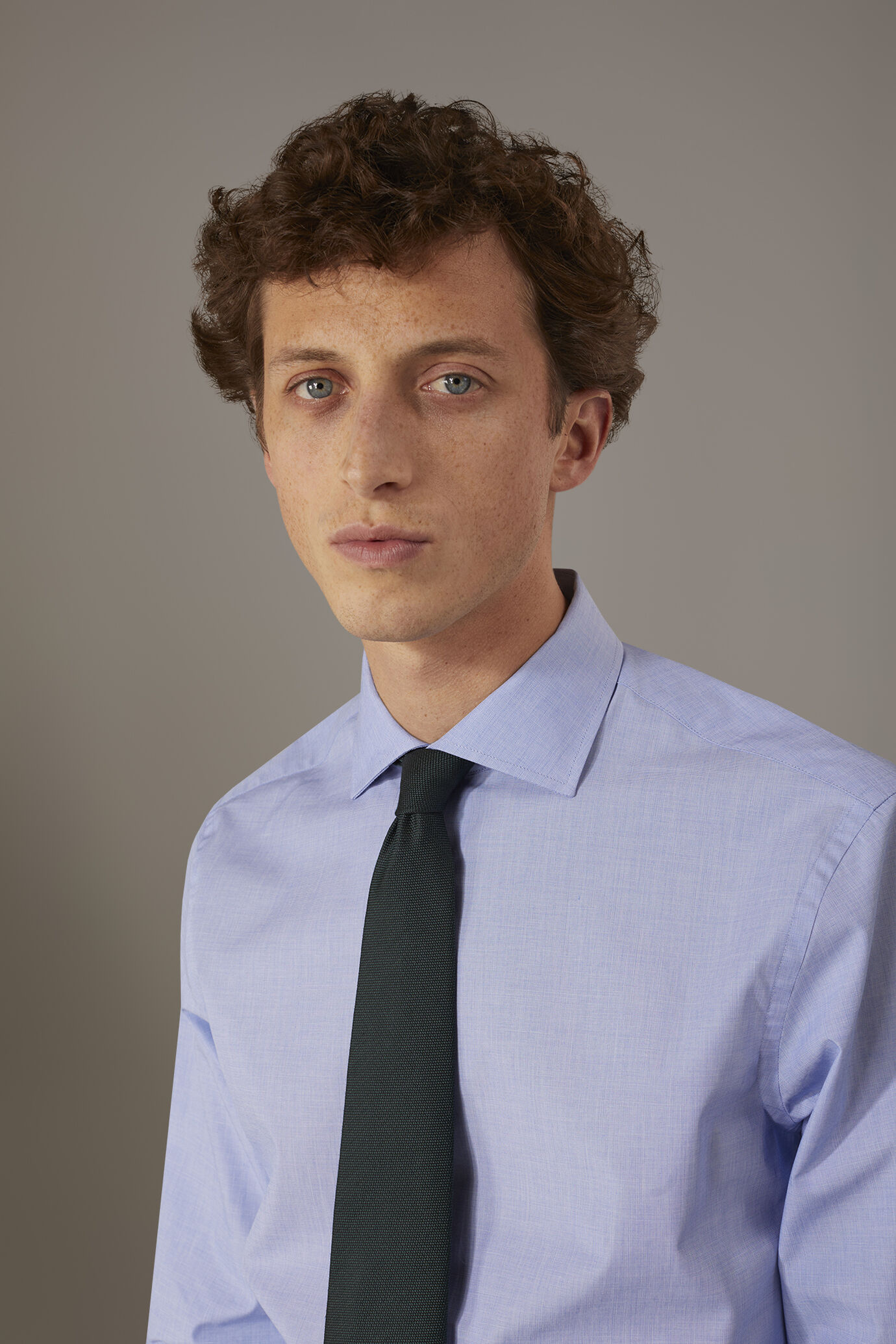 Classic shirt french collar classic fit fil a fil image number 1