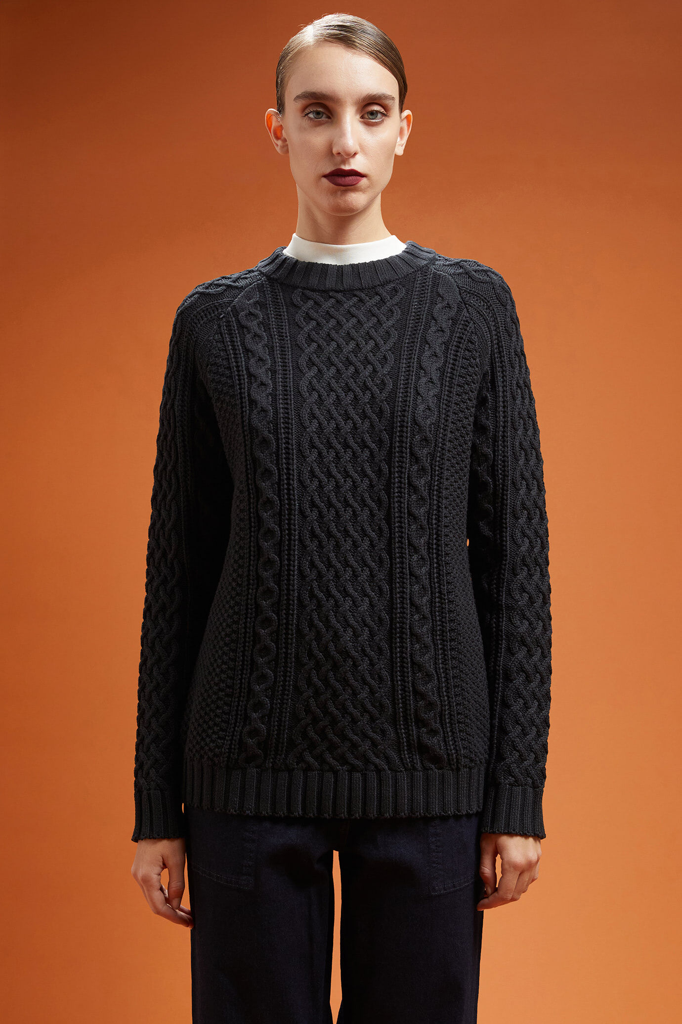 Maglia donna girocollo 100% cotone lavorazione a trecce fantasia norvegese image number 0