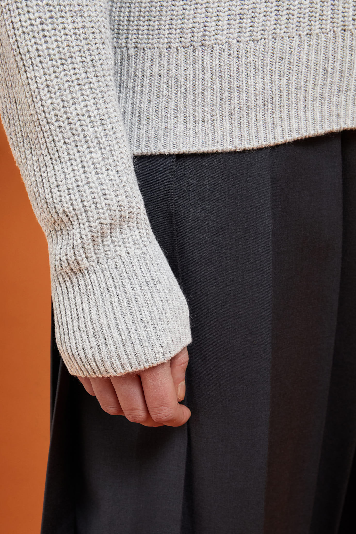 Women's knitted half-zip polo shirt in a regular fit image number 2