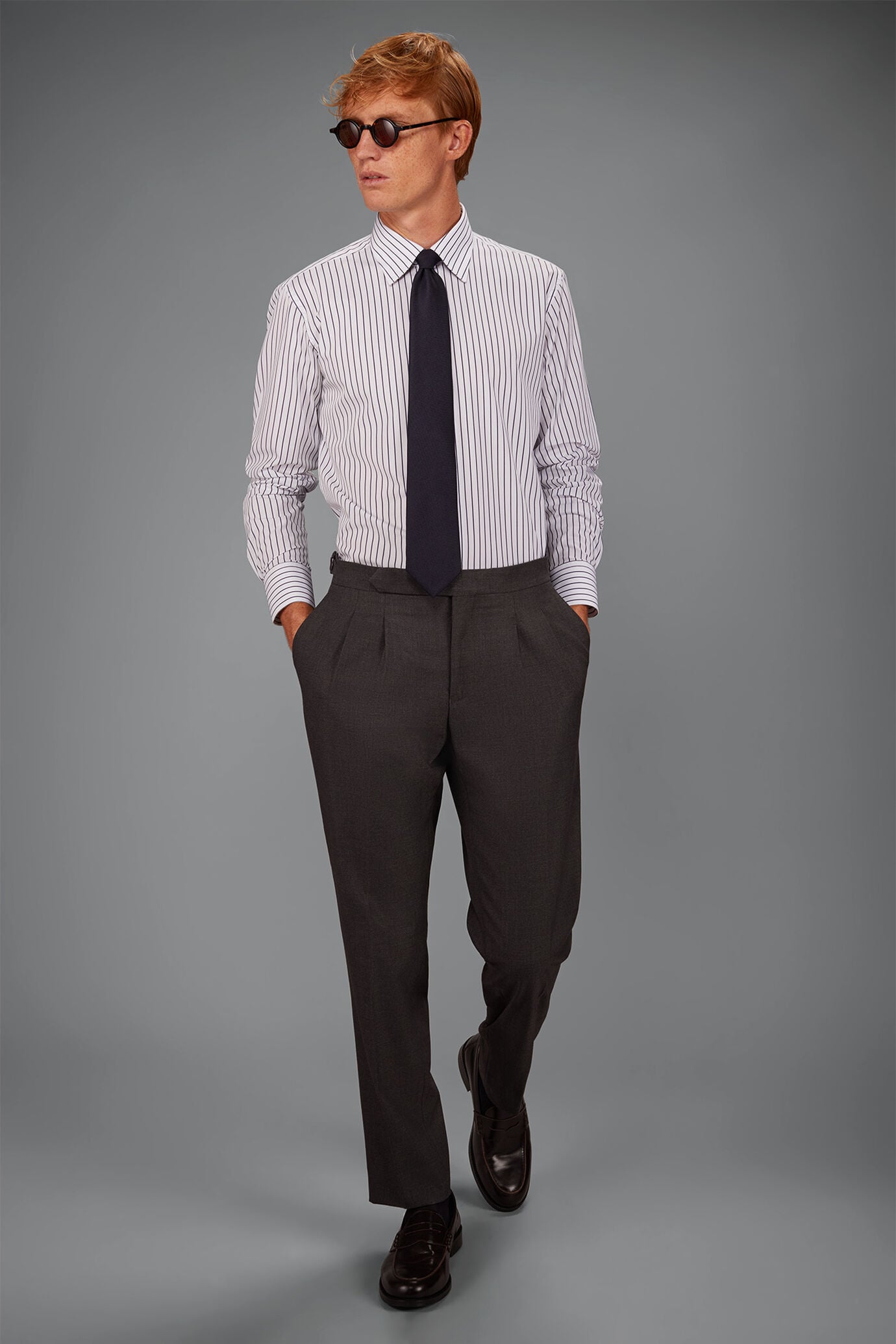 Men&rsquo;s regular-fit shirt in 100% yarn-dyed cotton with wide stripes