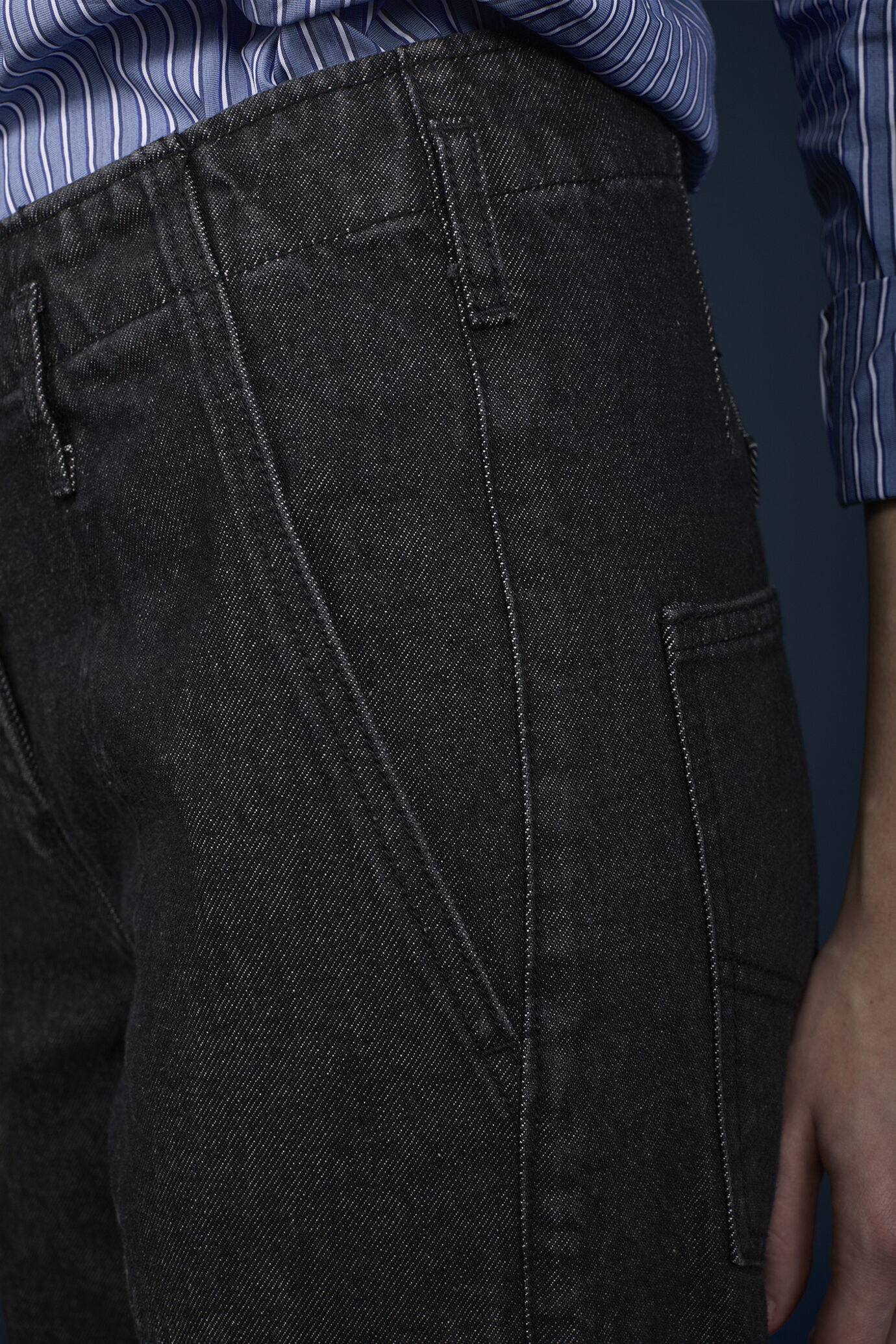 Pantalone donna in denim twill comfort fit image number 3