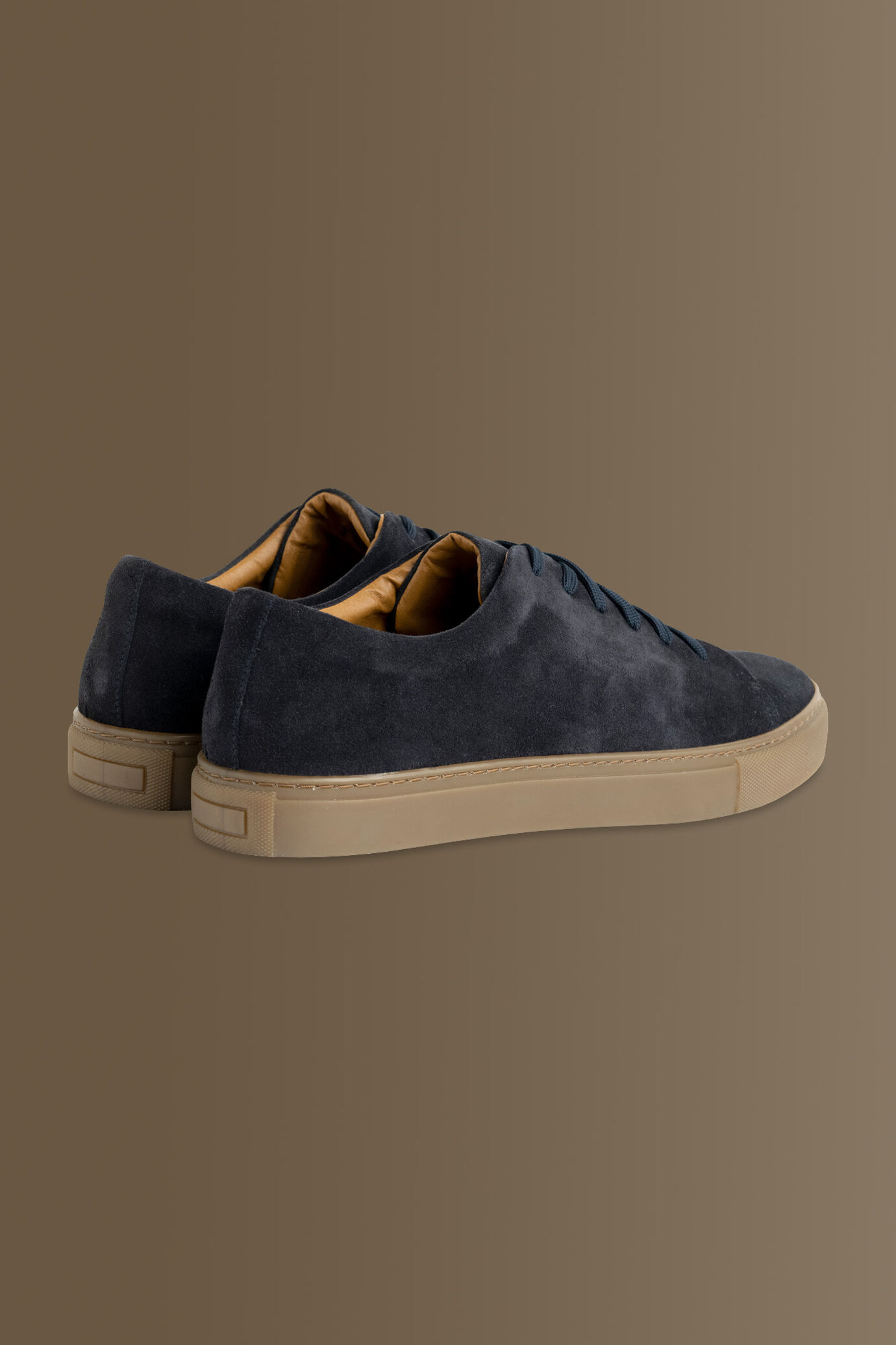 Sneakers uomo in vera pelle scamosciata image number 3