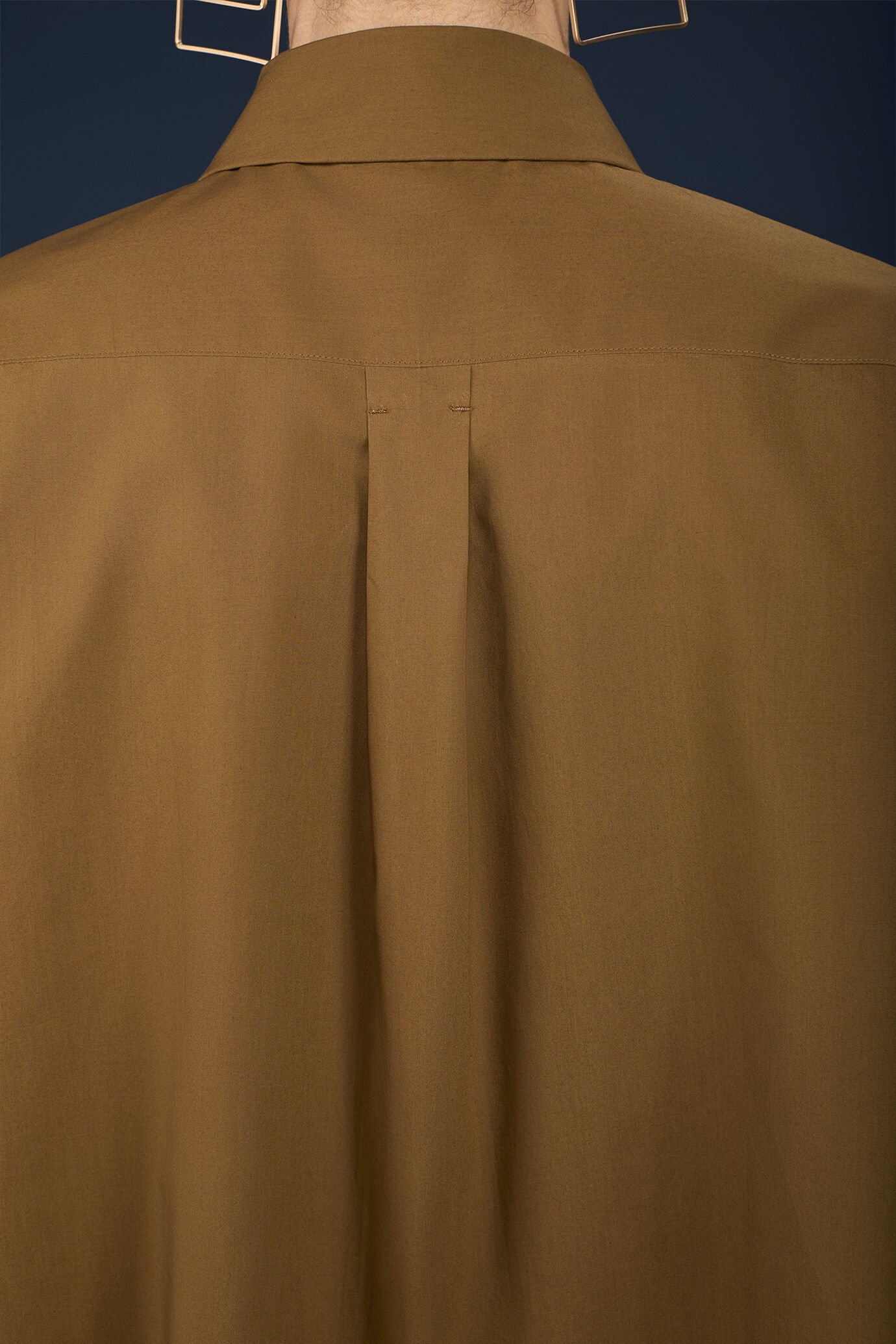 Camicia donna boxy con manica corta e fondo arrotondato image number 4