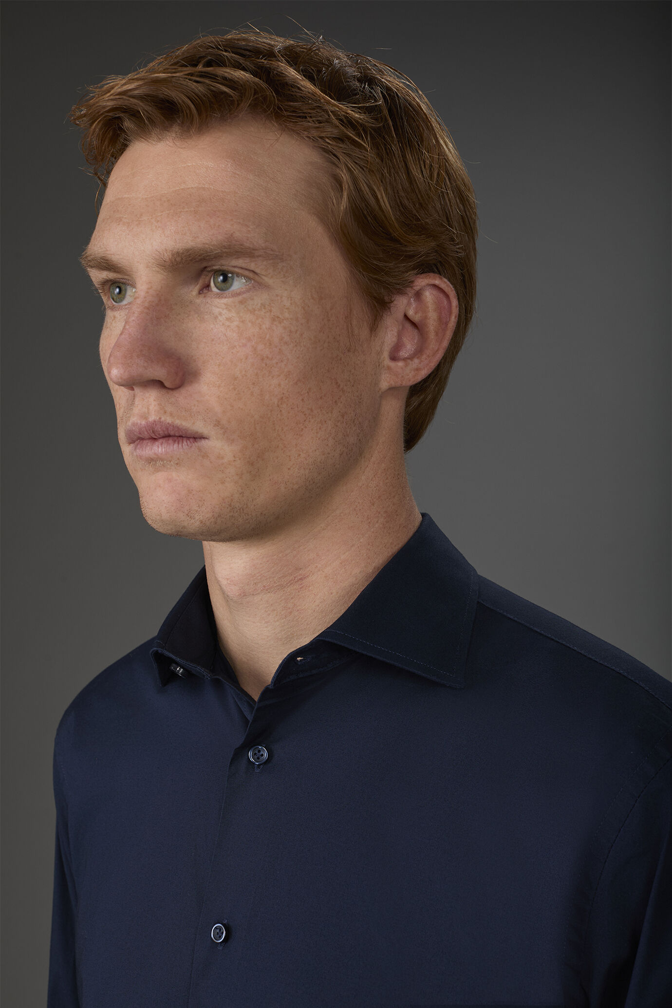 Chemise classique col français homme ent issu uni flammé image number 1