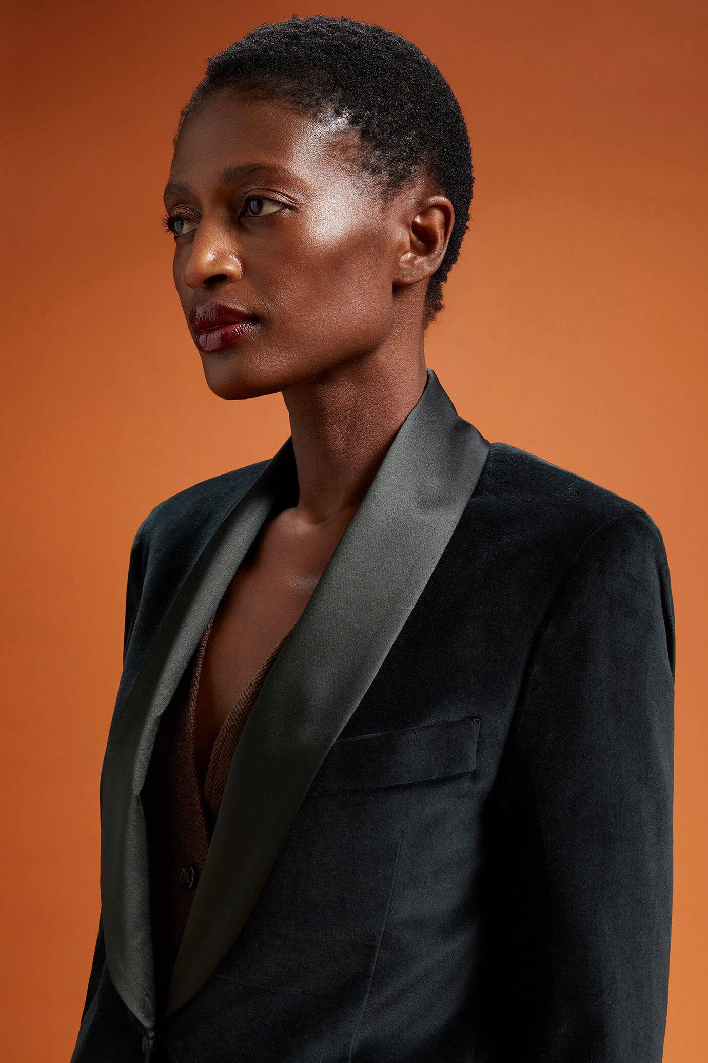 Women's regular fit dinner jacket in smooth velvet image number 2