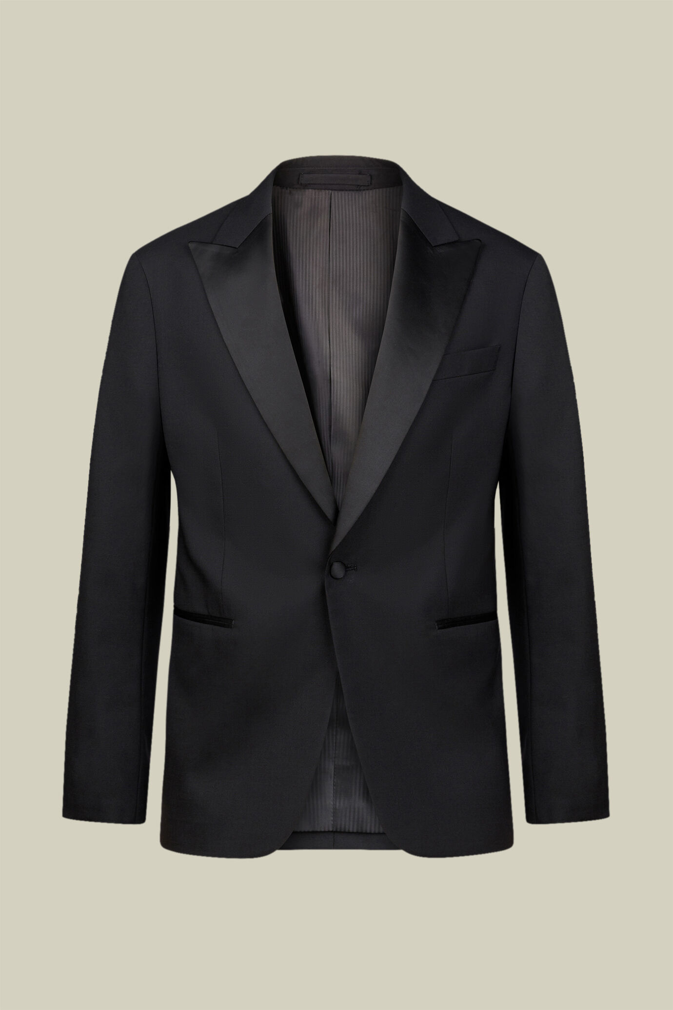 Men's regular fit classic wool blend dinner suit image number 4