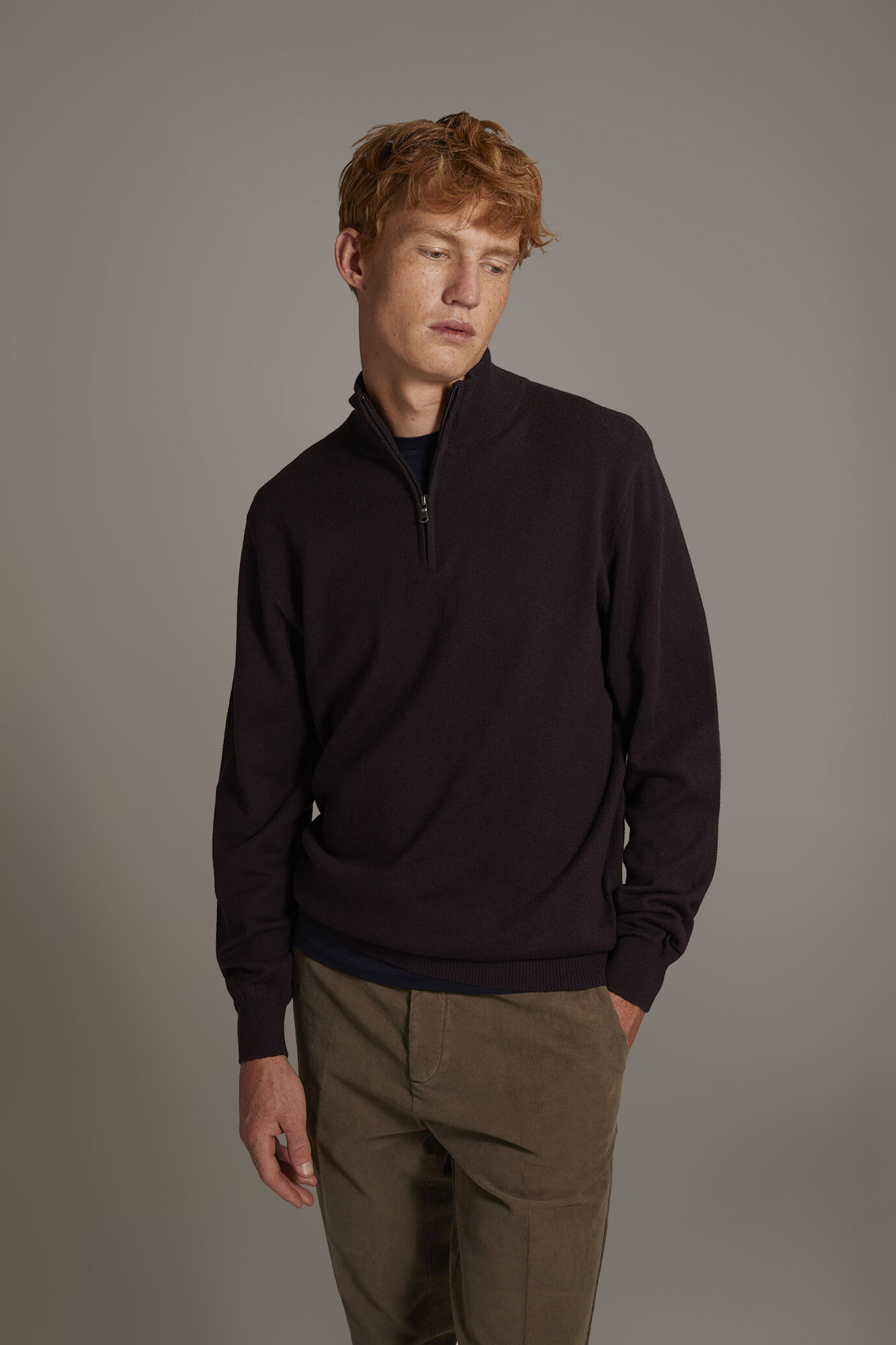 Maglia collo alto con zip misto lana image number 1