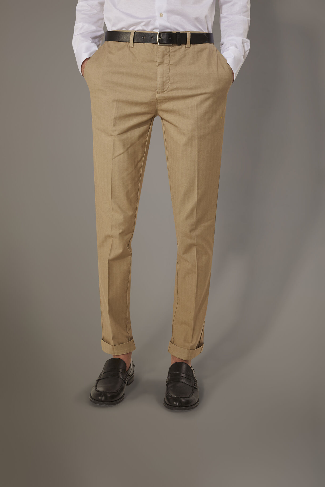 Pantalone chino regular fit costruzione a spina di pesce image number 1