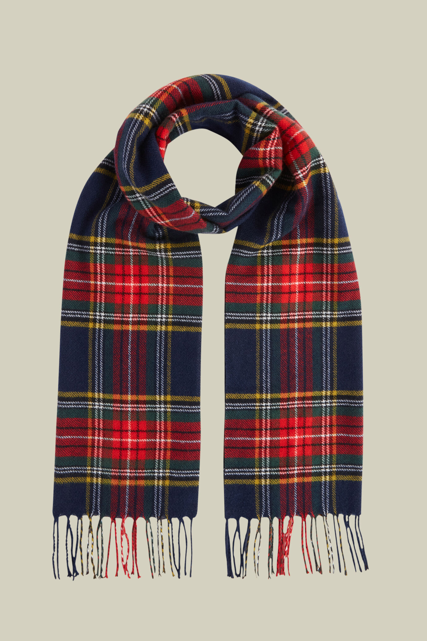 Men's tartan patterned scarf with fringes image number 0