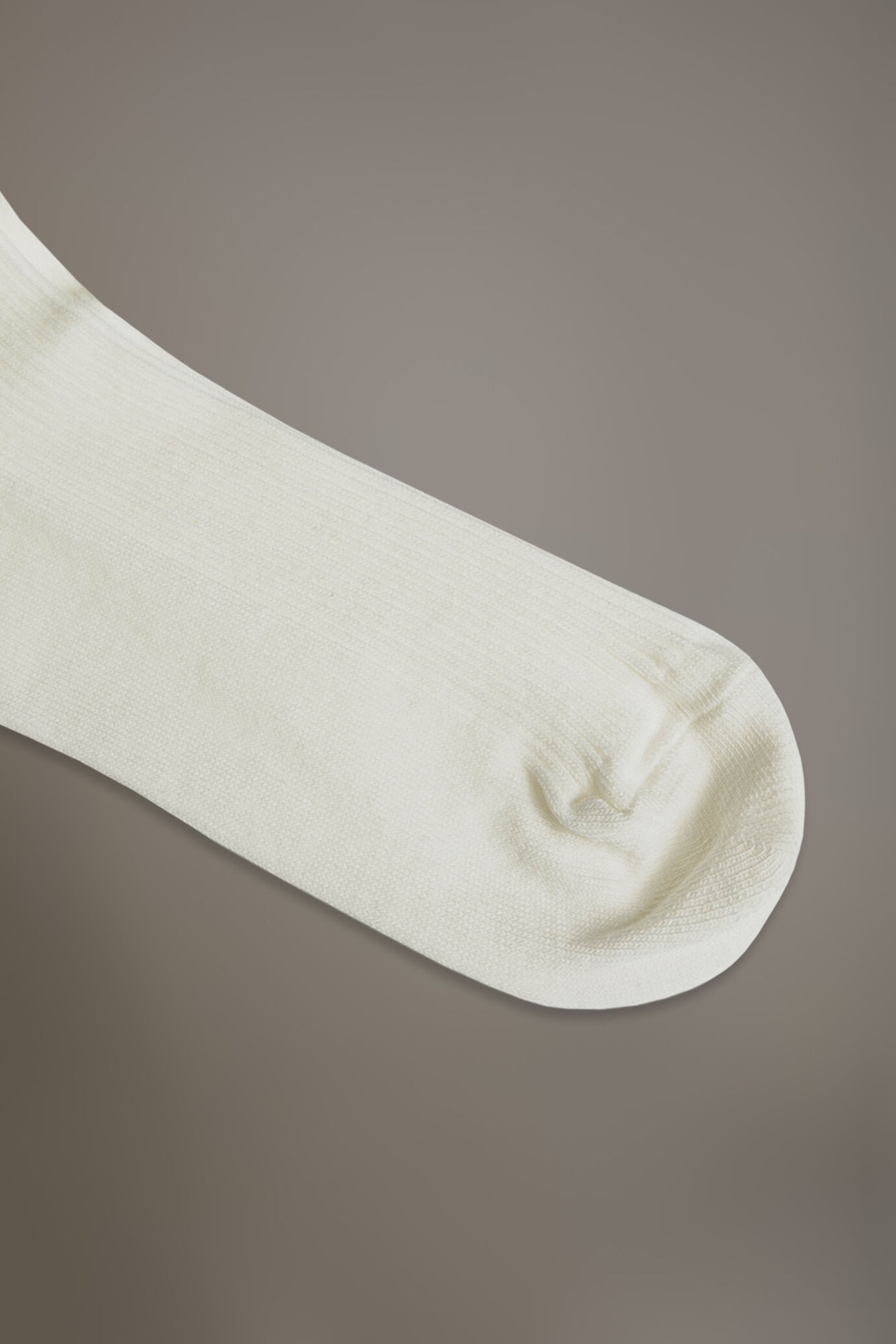 Long socks in ribbed knit made in Italy image number 1