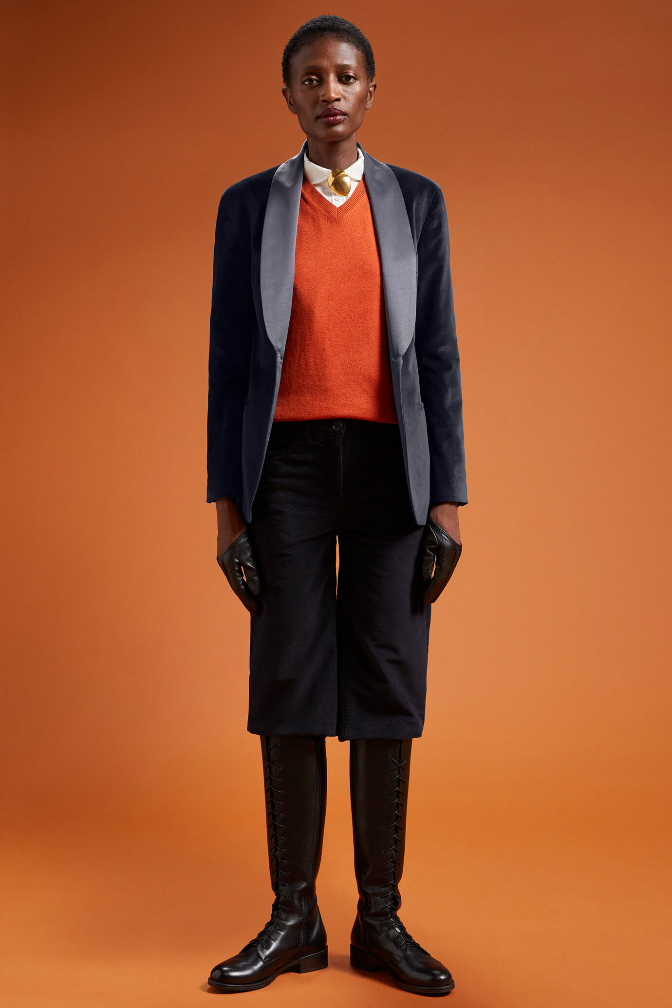 Veste de smoking pour femme, coupe classique, en velours lisse image number 1