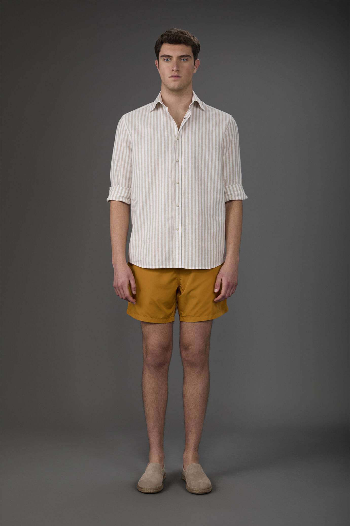 Einfarbige Herren-Badehose image number 1