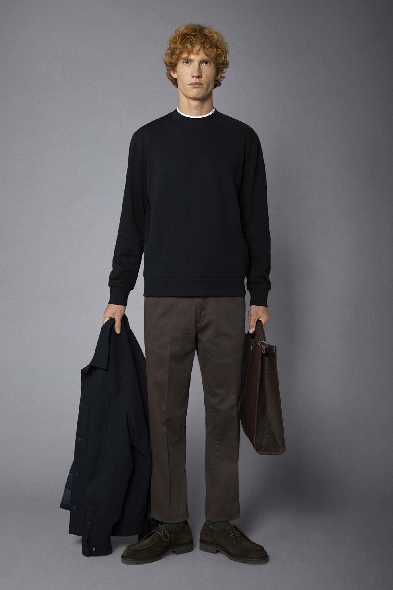 Pantalone chino uomo classico costruzione twill regular fit image number 0