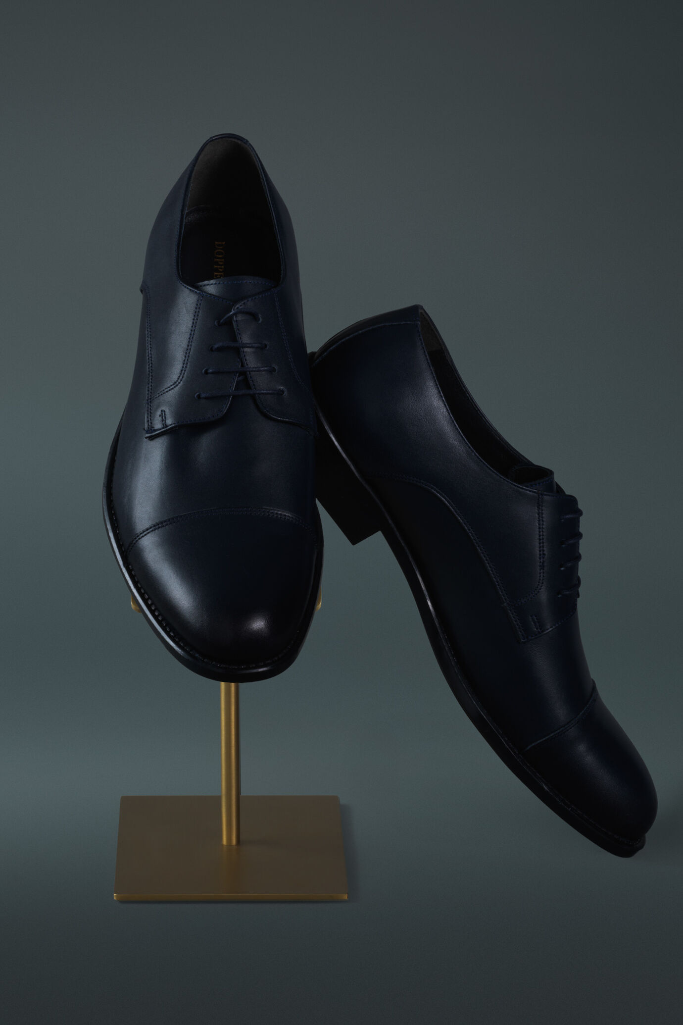 Scarpe Derby Oxford classiche in pelle uomo image number 0
