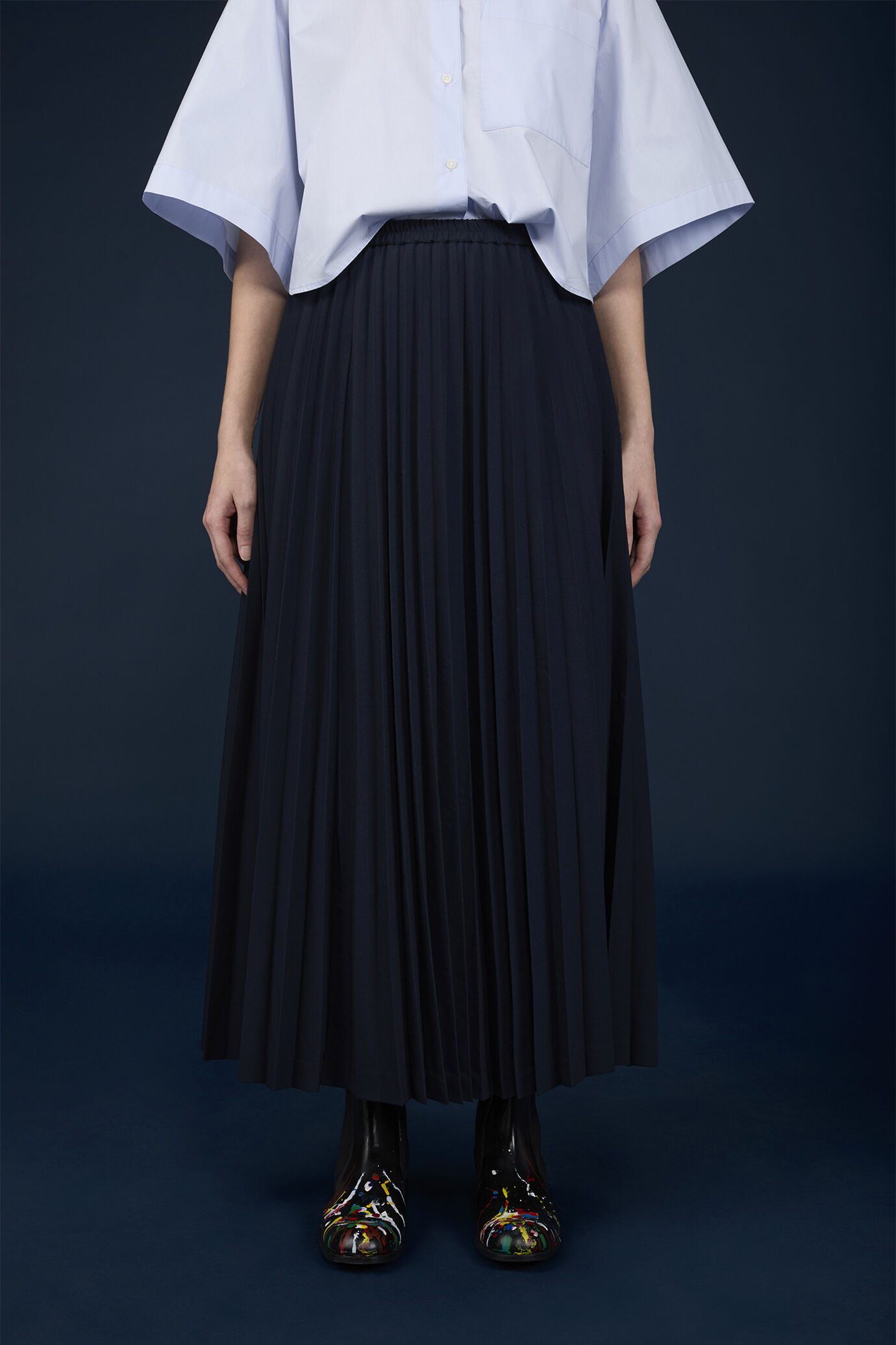 Jupe mi-longue pour femme, mod&egrave;le uni et pliss&eacute; image number 2