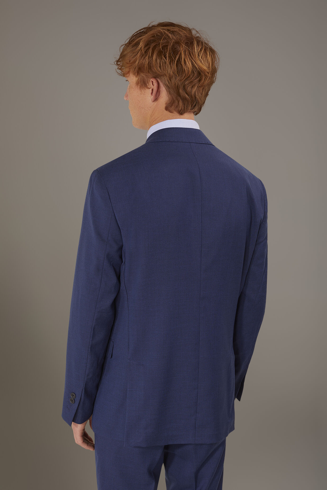Regular fit single-breasted suit in grisaille fabric image number 3