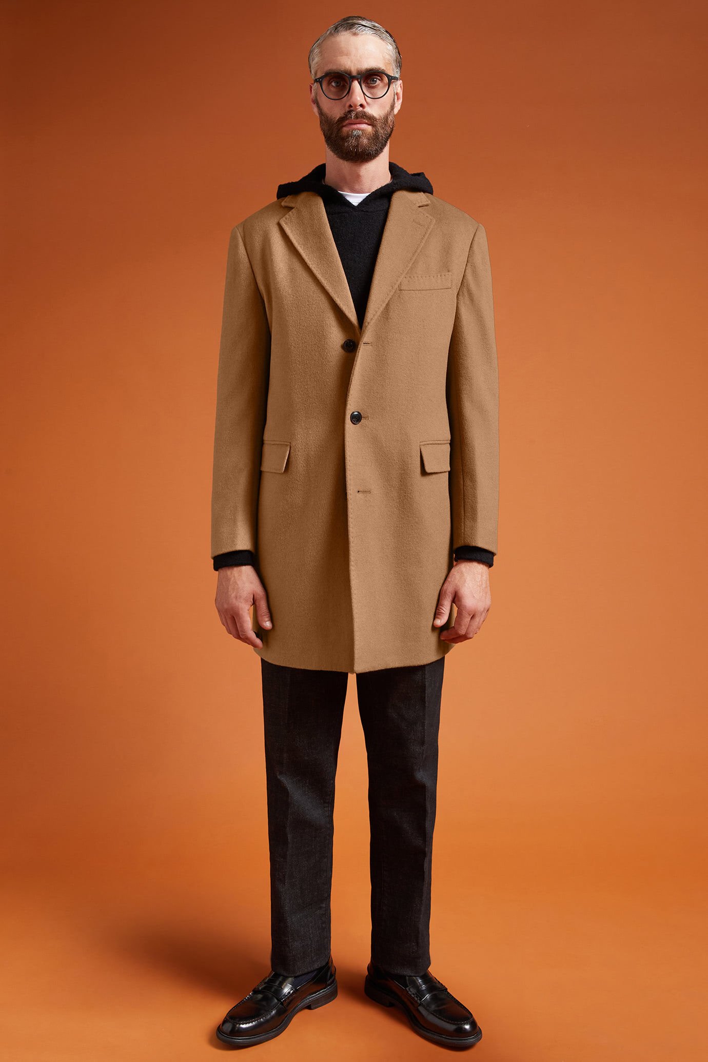 Men's regular fit single-breasted classic coat in a wool blend image number 0