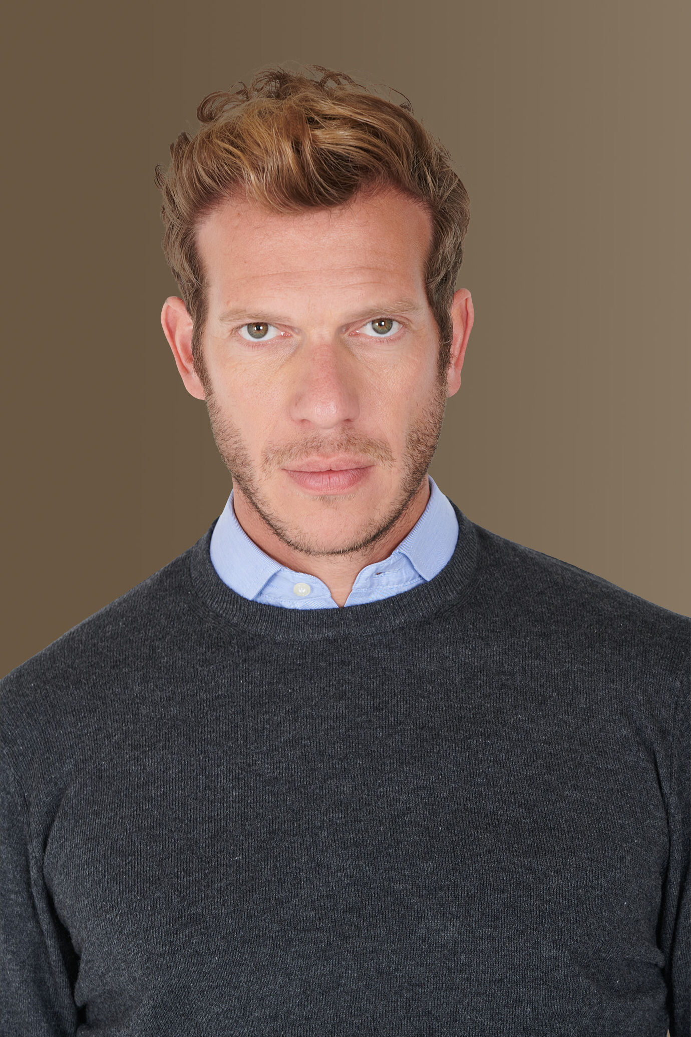 Round neck sweater in cotton- wool blend image number 2
