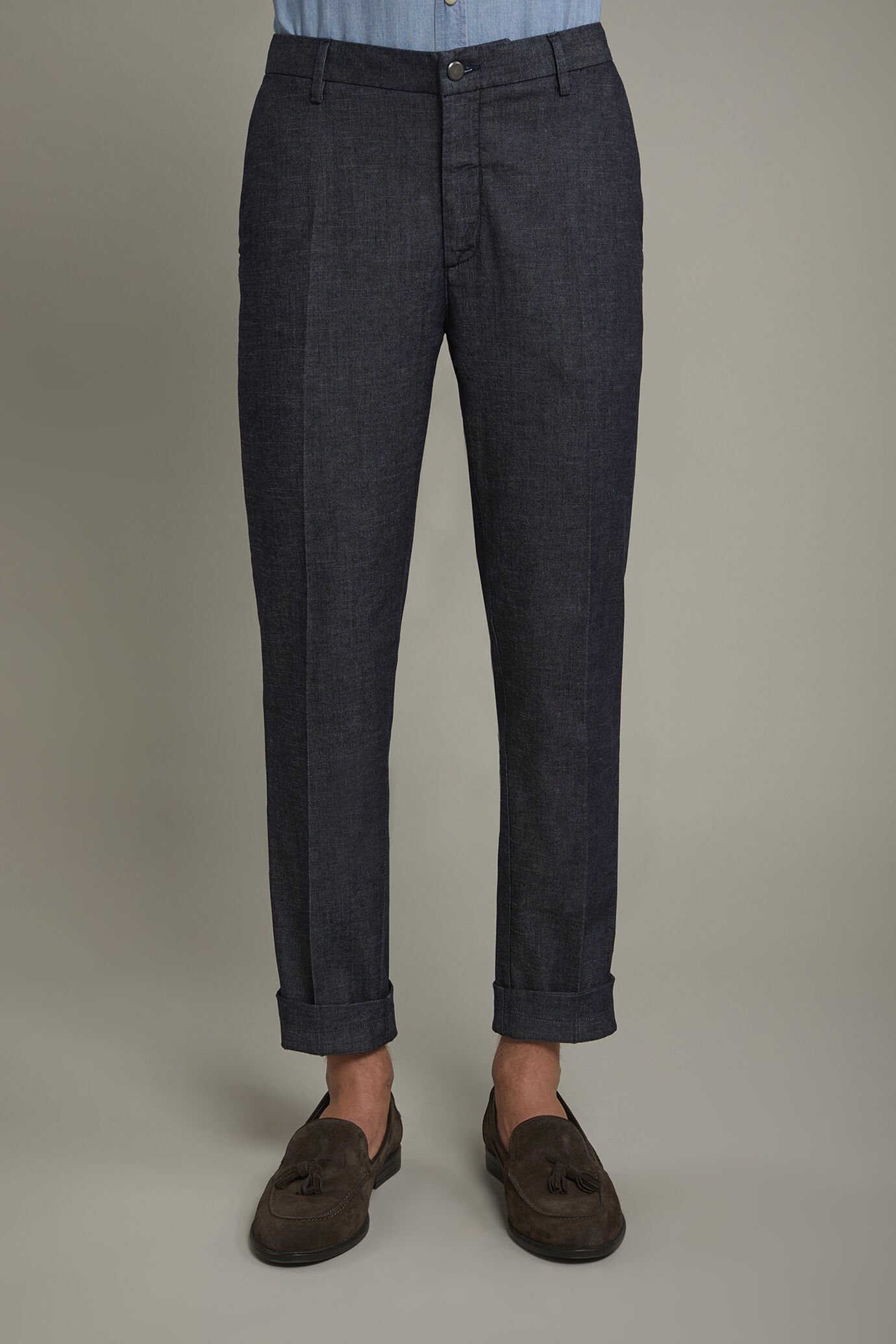 Men's classic chambray regular fit trousers image number 3