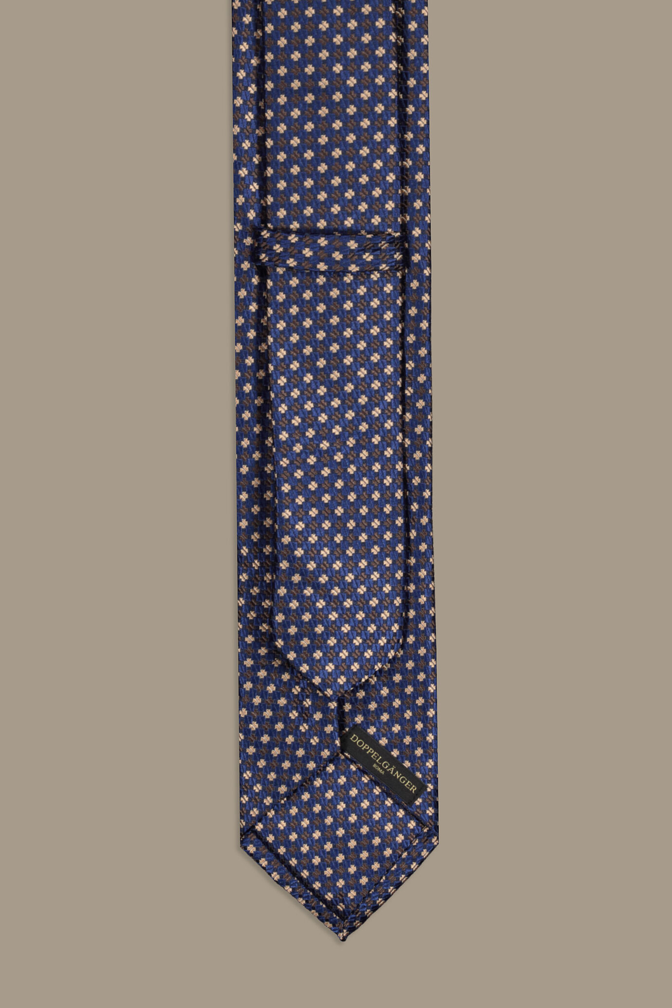 Patterned tie jaquard image number 1