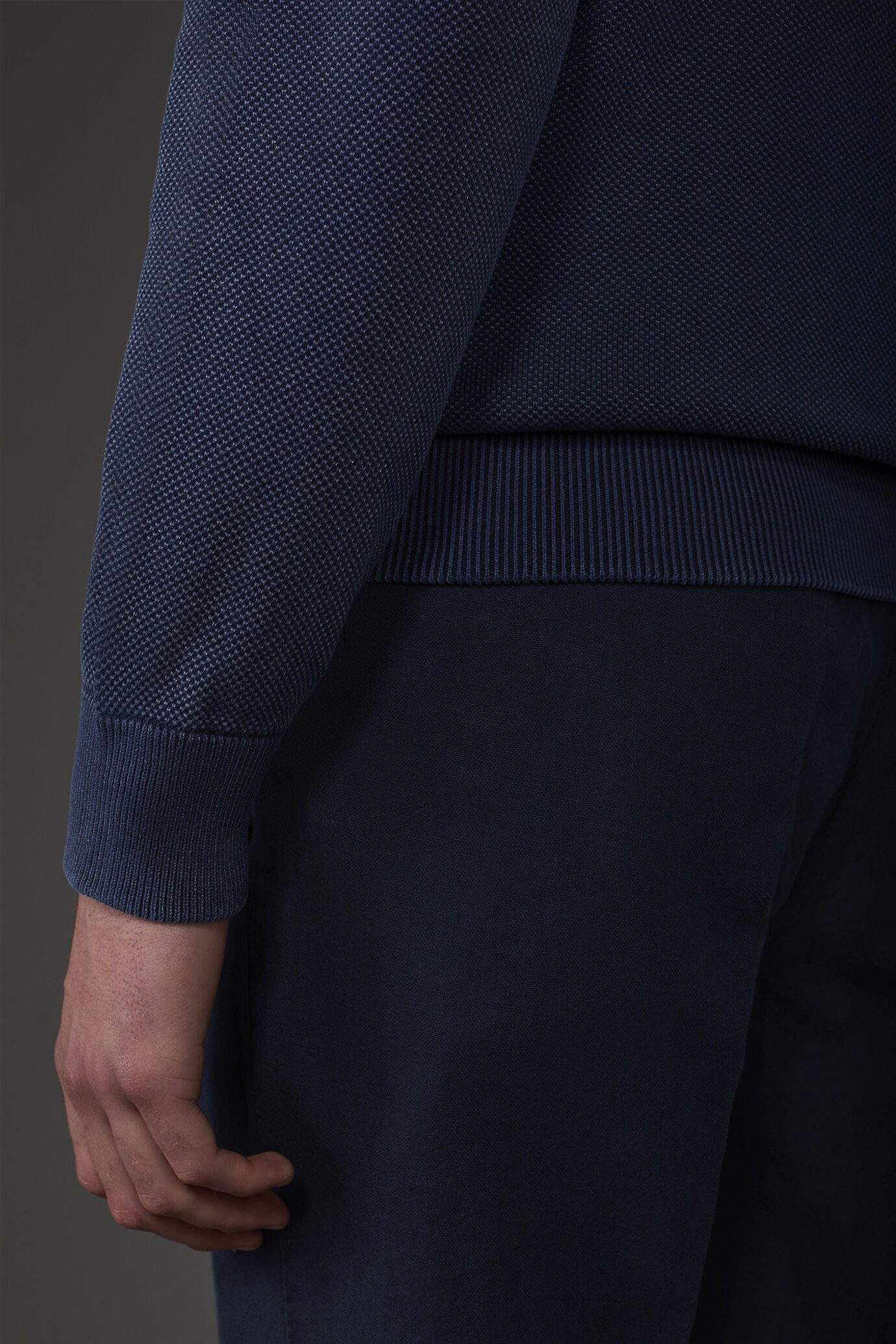 Herren-Pullover mit Rundhalsausschnitt aus reiner Baumwolle mit Raglanärmeln image number 3