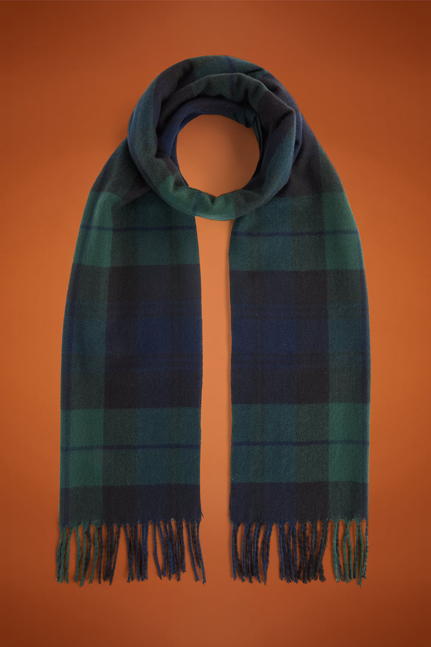 Men's tartan patterned scarf with fringes image number 0