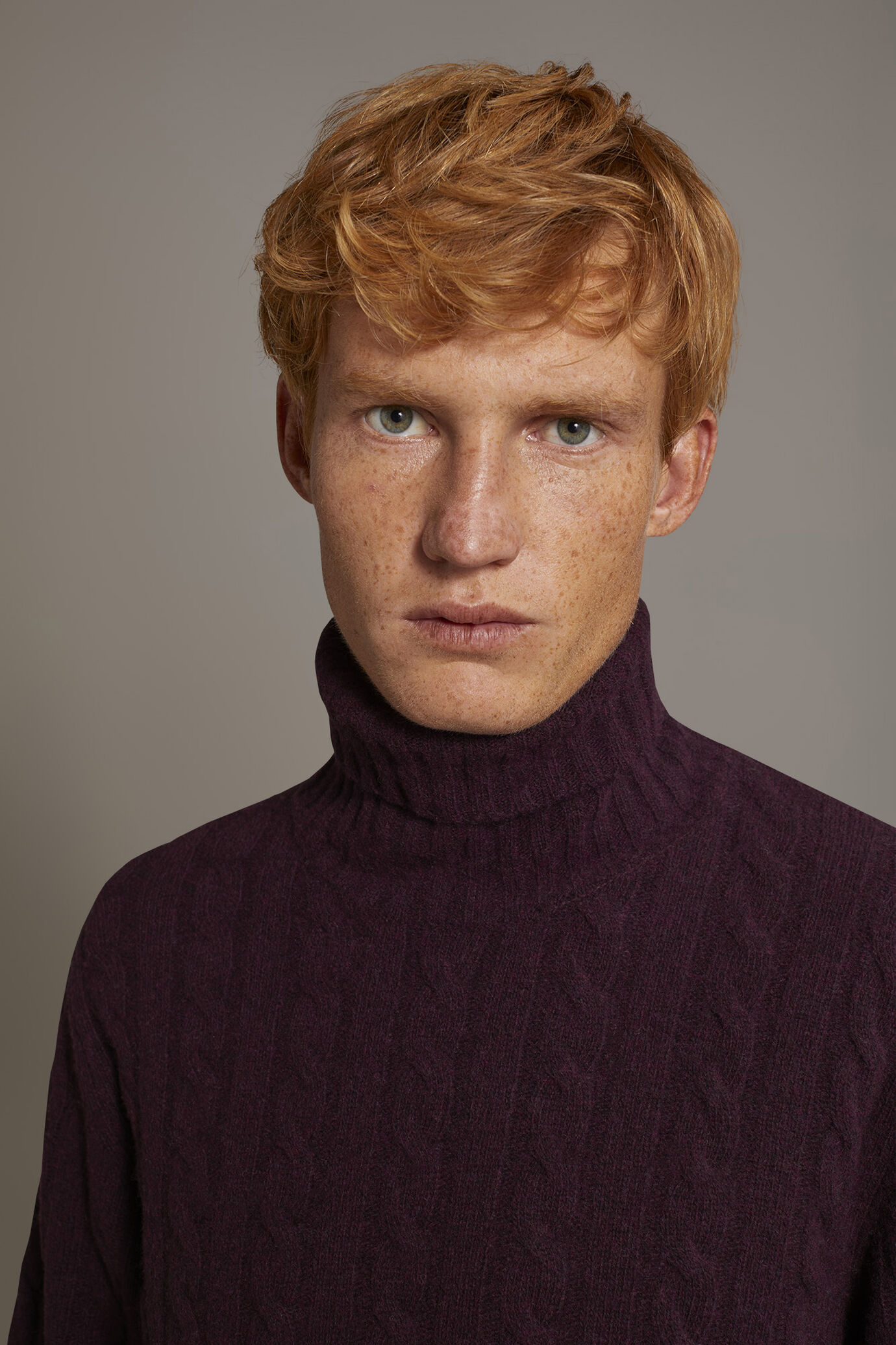 Maglia collo alto in misto lana lambswool image number 2