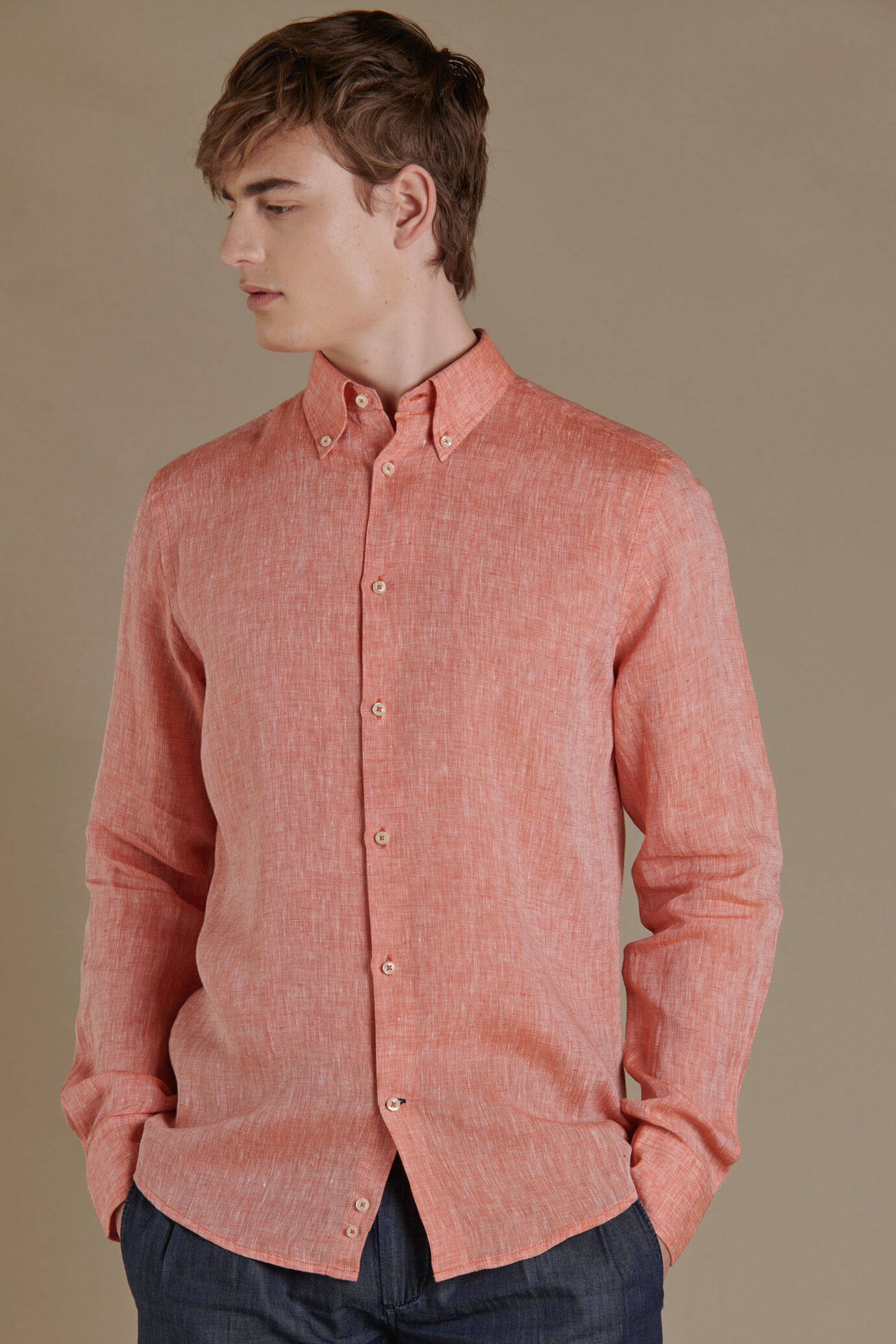 100% linen button down collar casual shirt image number 0