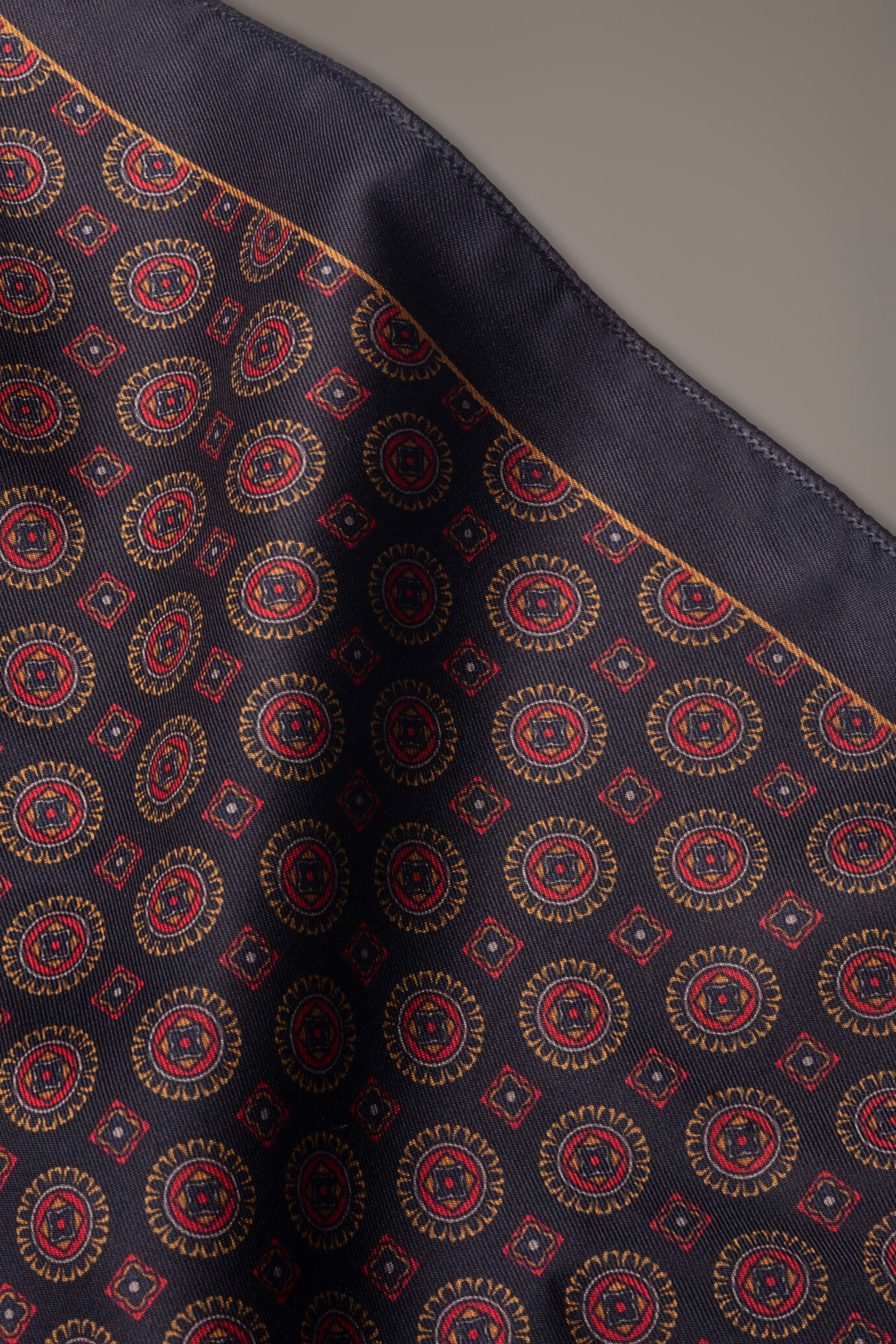 Pochette in twill fantasia stampata image number 1