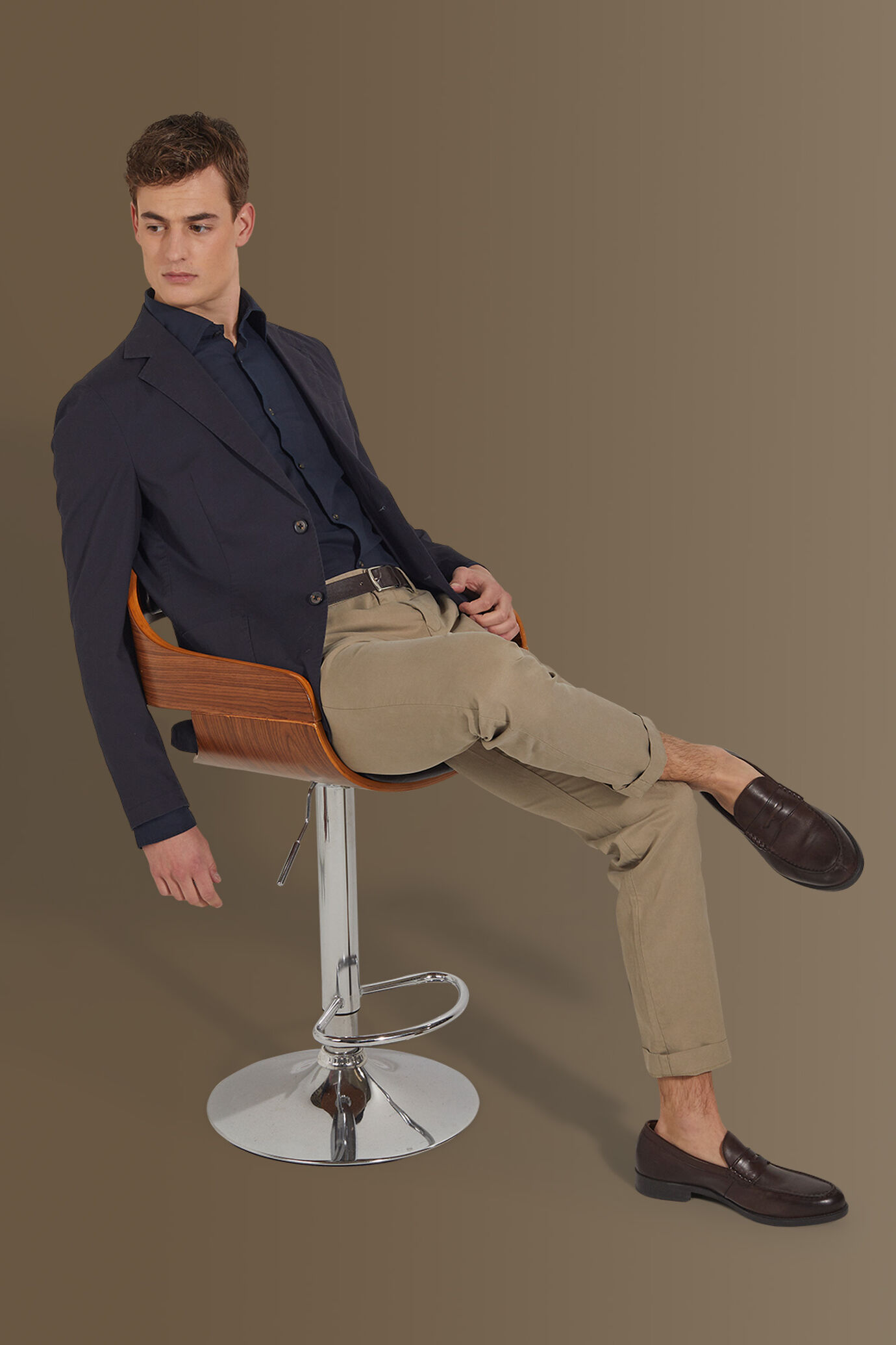 Chino twill stretch construction image number 1