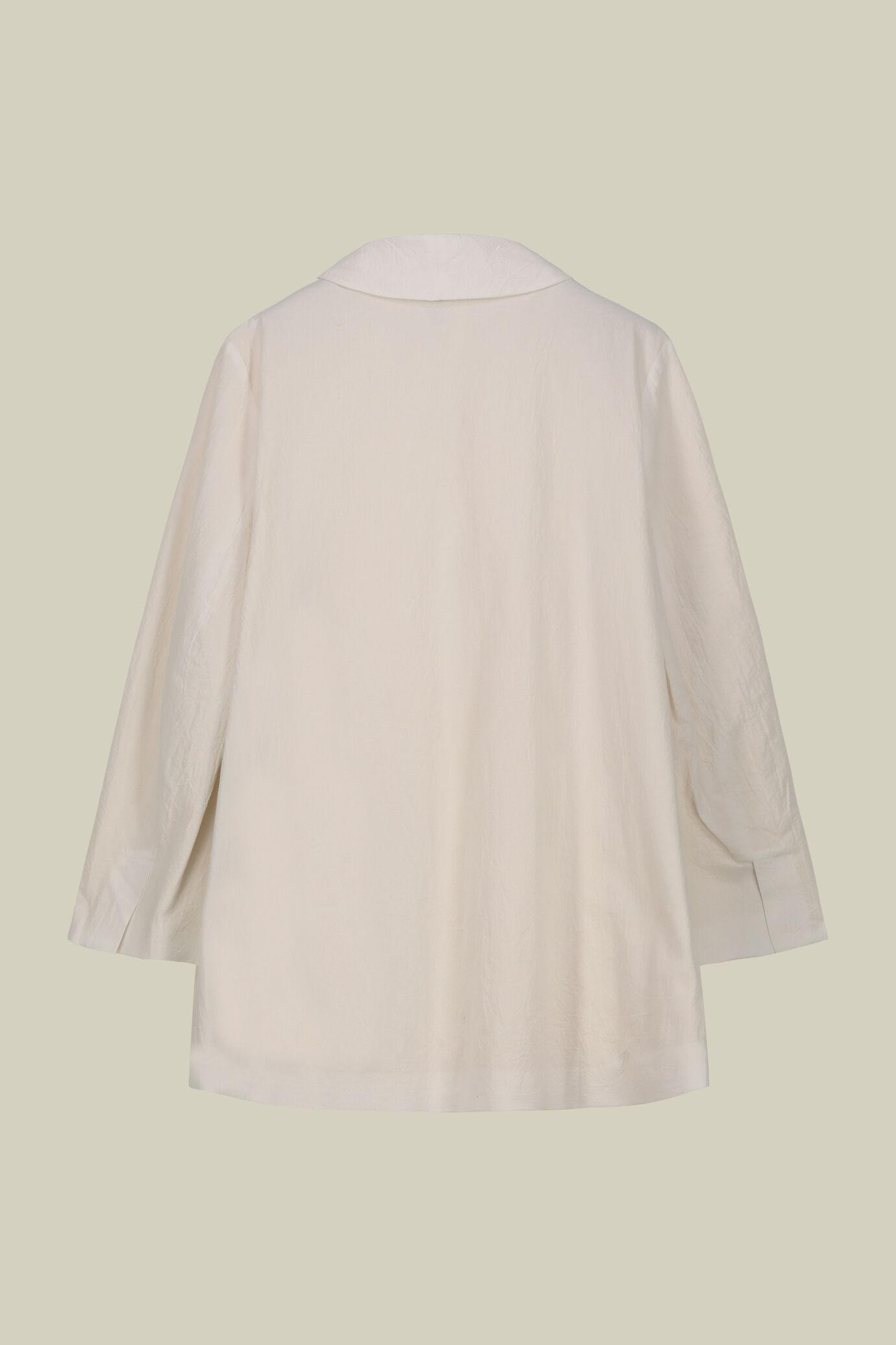 Veste femme à boutonnage simple en coton avec effet froissé et boutons en macramé image number 6