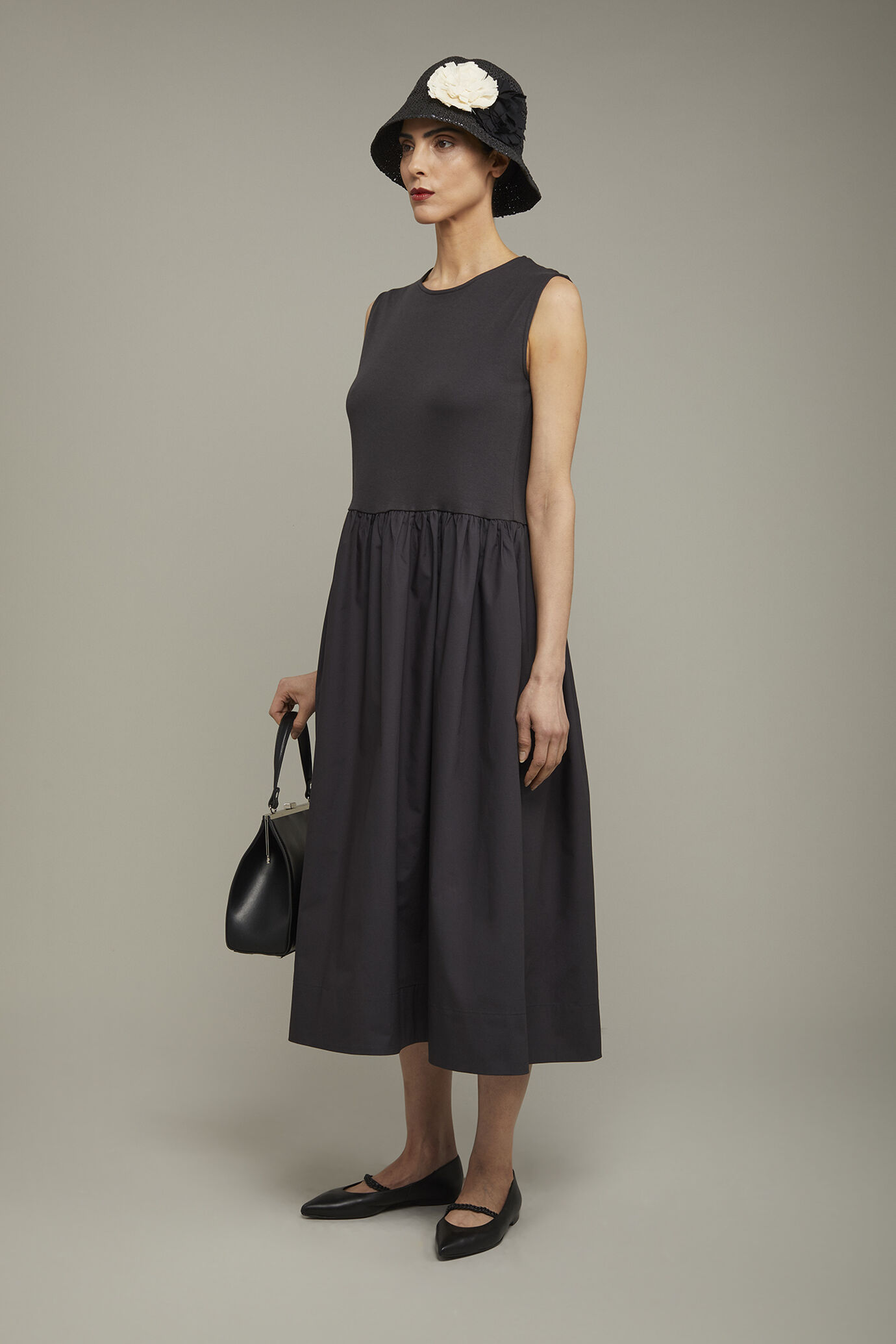Abito midi donna smanicato 100% cotone in jersey regular fit image number 1