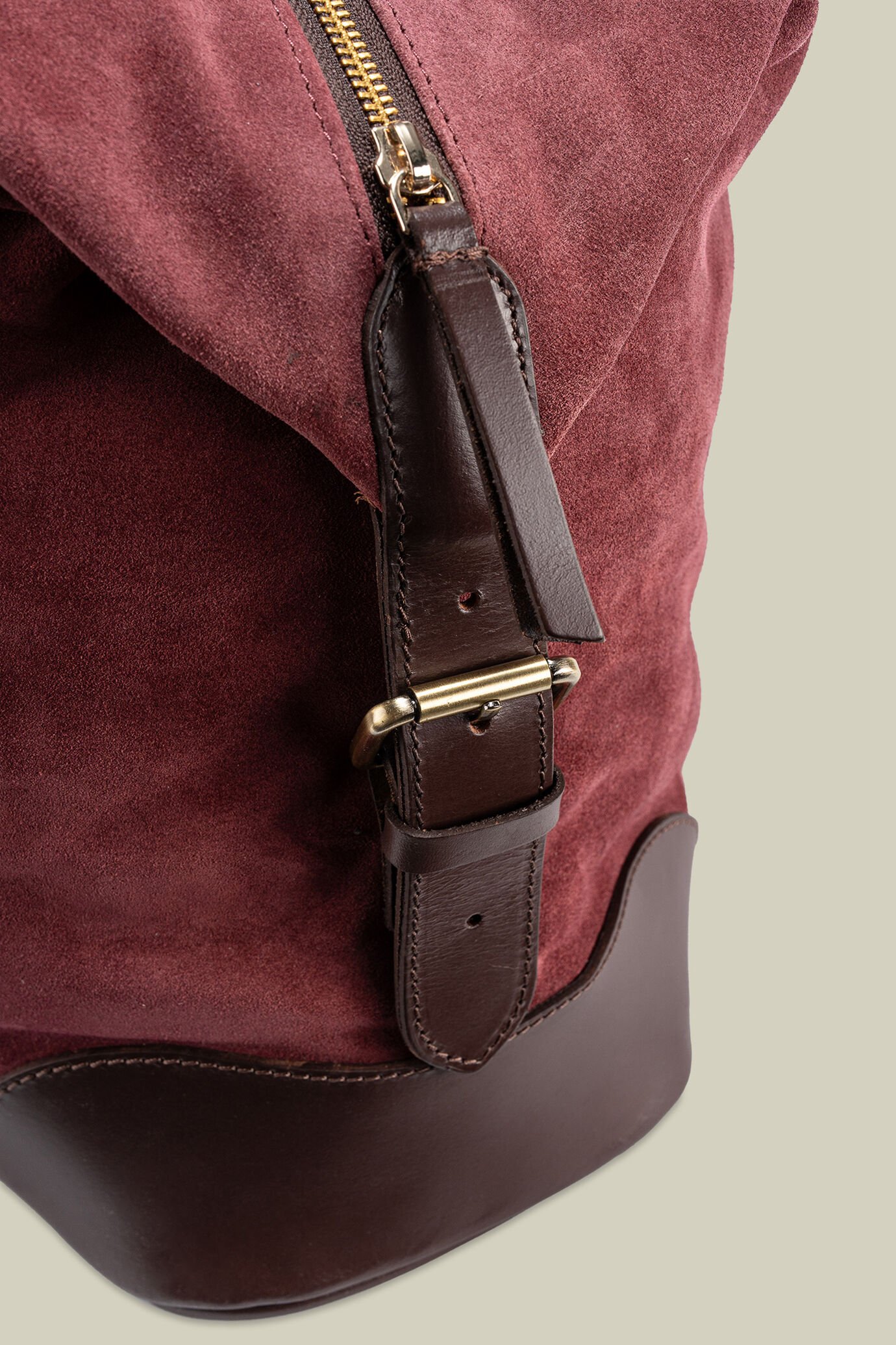 Borsa da viaggio vera pelle effetto scamosciato image number 4