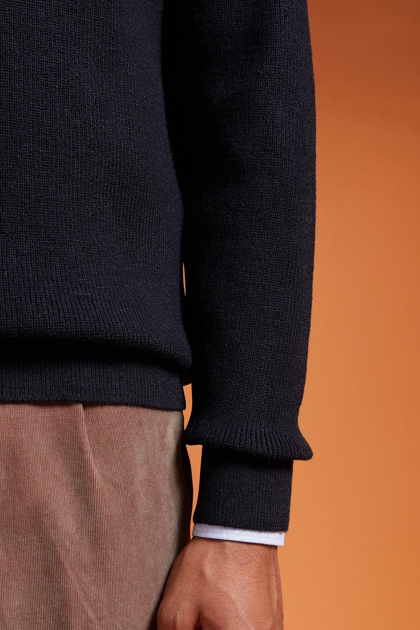 Herren-Pullover mit DerbyRundhalsausschnitt aus englischem Rippstrick in normaler Passform image number 3