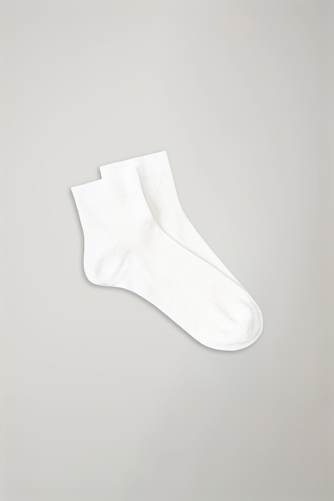 Women’s solid color ribbed socks made in italy image number 0