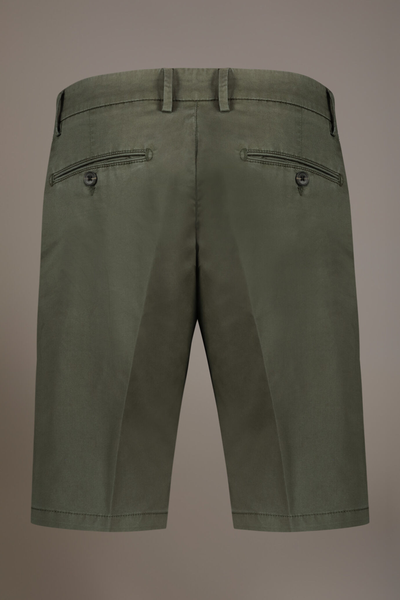 Classic Bermuda shorts twill construction image number 5