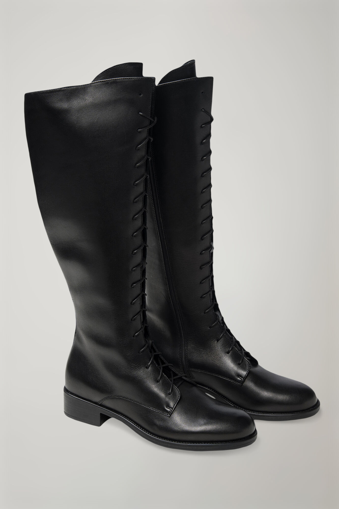 Women's 100% leather boot with rubber sole image number 0