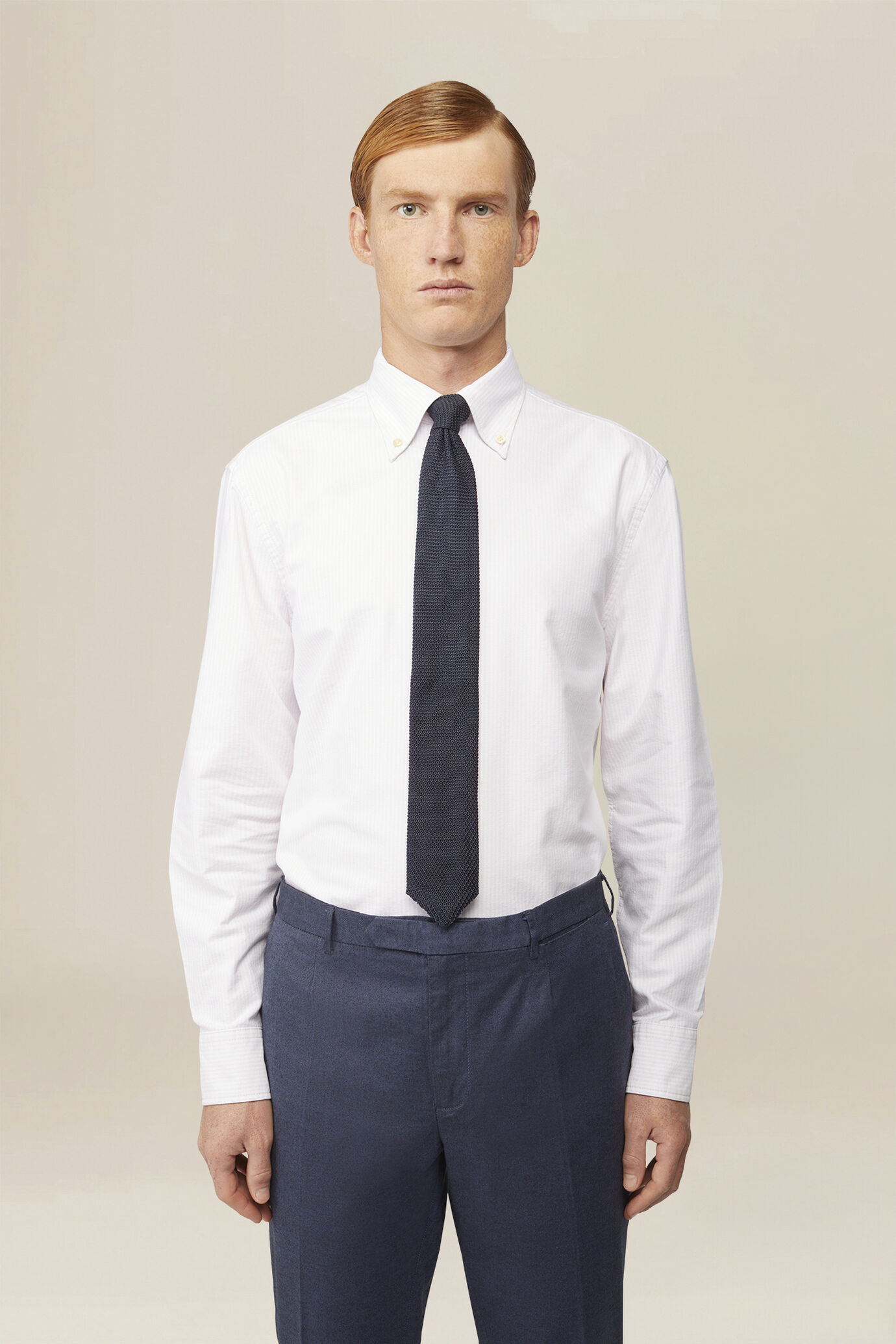 Herrenhemd aus 100 % Baumwolle Oxford mit Streifen und Button-Down-Kragen image number 0