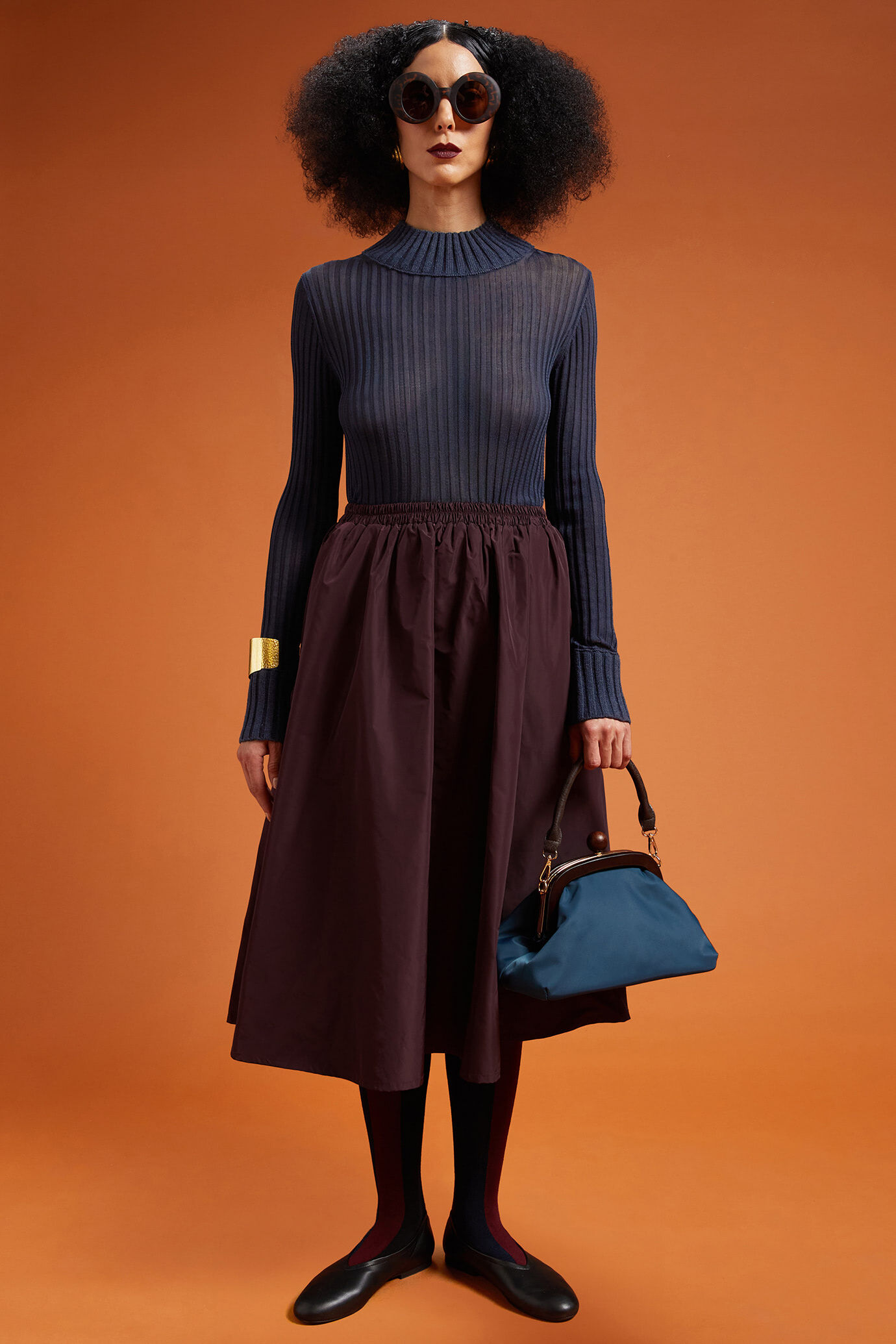 Damen-Pullover mit hohem Kragen in normaler Passform image number 2