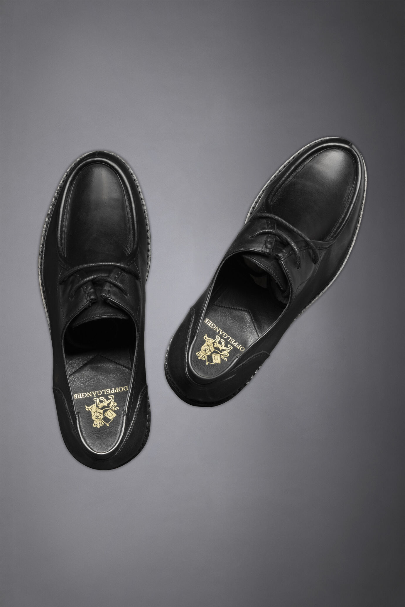Men's 100% leather ranger shoe with rubber lug sole image number 2