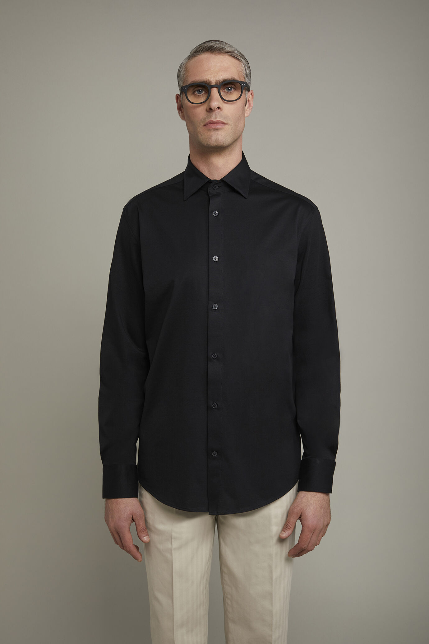 Polo-chemise homme à manches longues et col classique en 100 % coton piqué coupe régulière image number 2