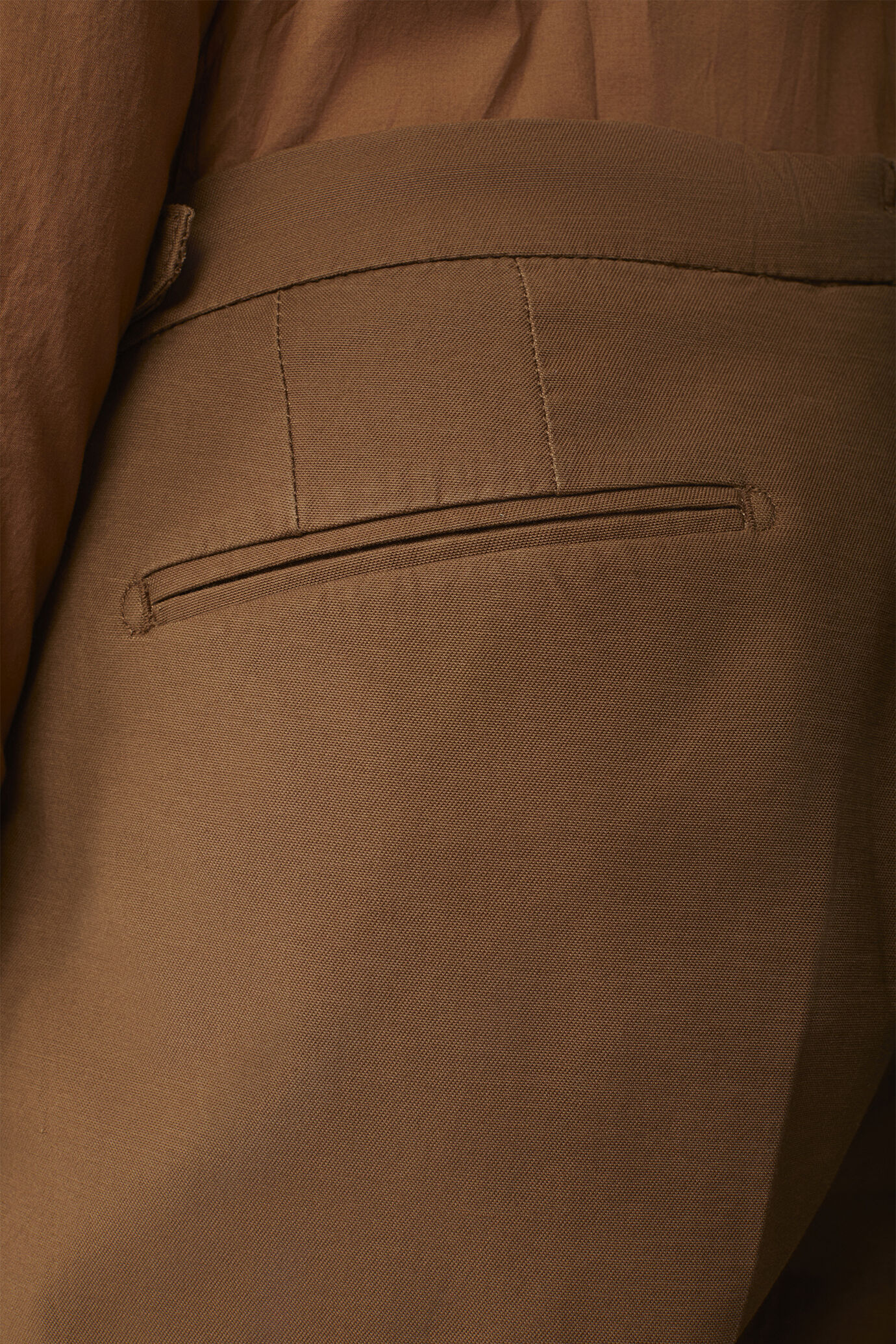 Pantalon pour homme &agrave; double pinces et boucles lat&eacute;rales image number 3