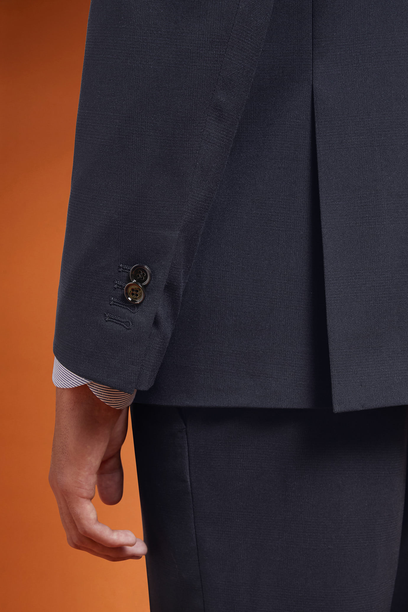 Einreihiger Herrenanzug mit Prince of Wales-Design in normaler Passform image number 2