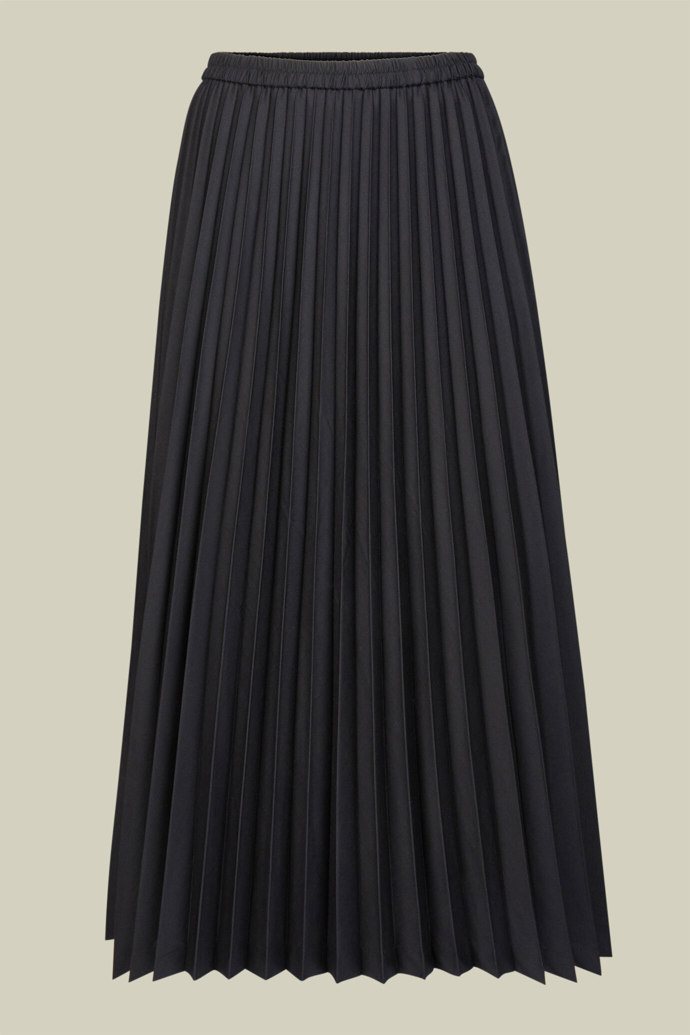 Women's regular fit plain pleated skirt with embroidery on the inside image number 5