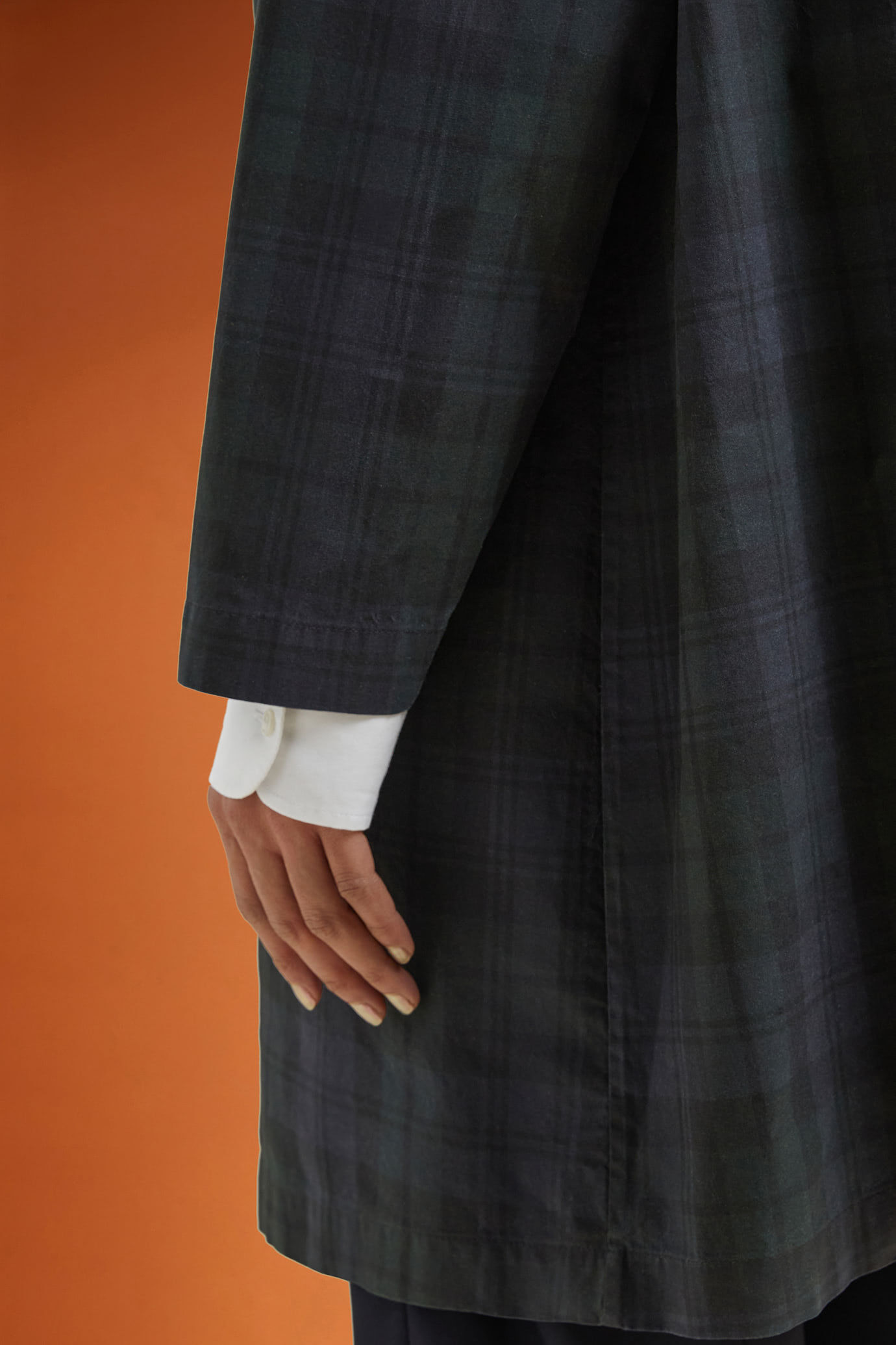 Women's regular fit checked duster coat in coated cotton image number 3