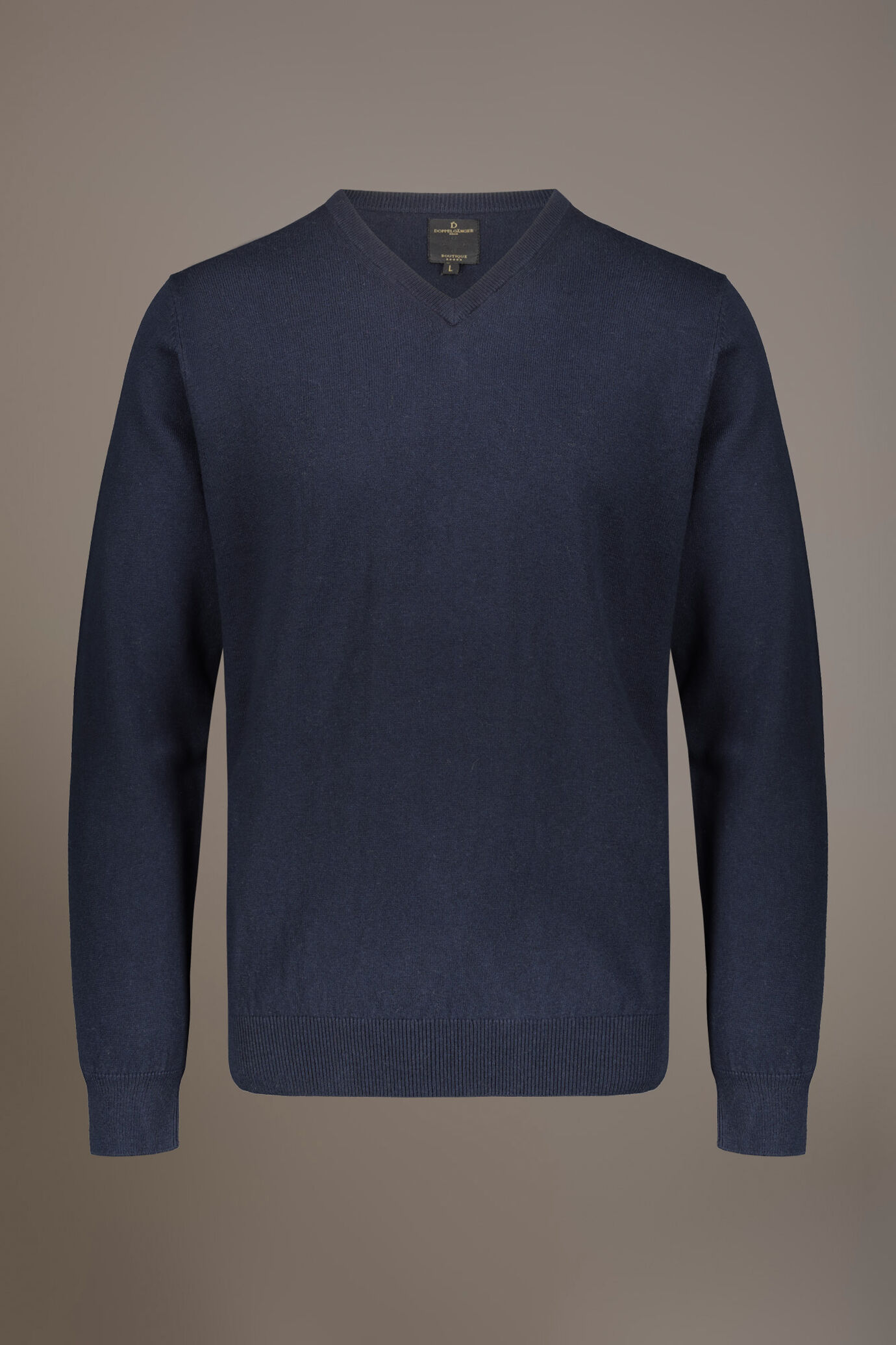 Wool blend V-neck sweater image number 4