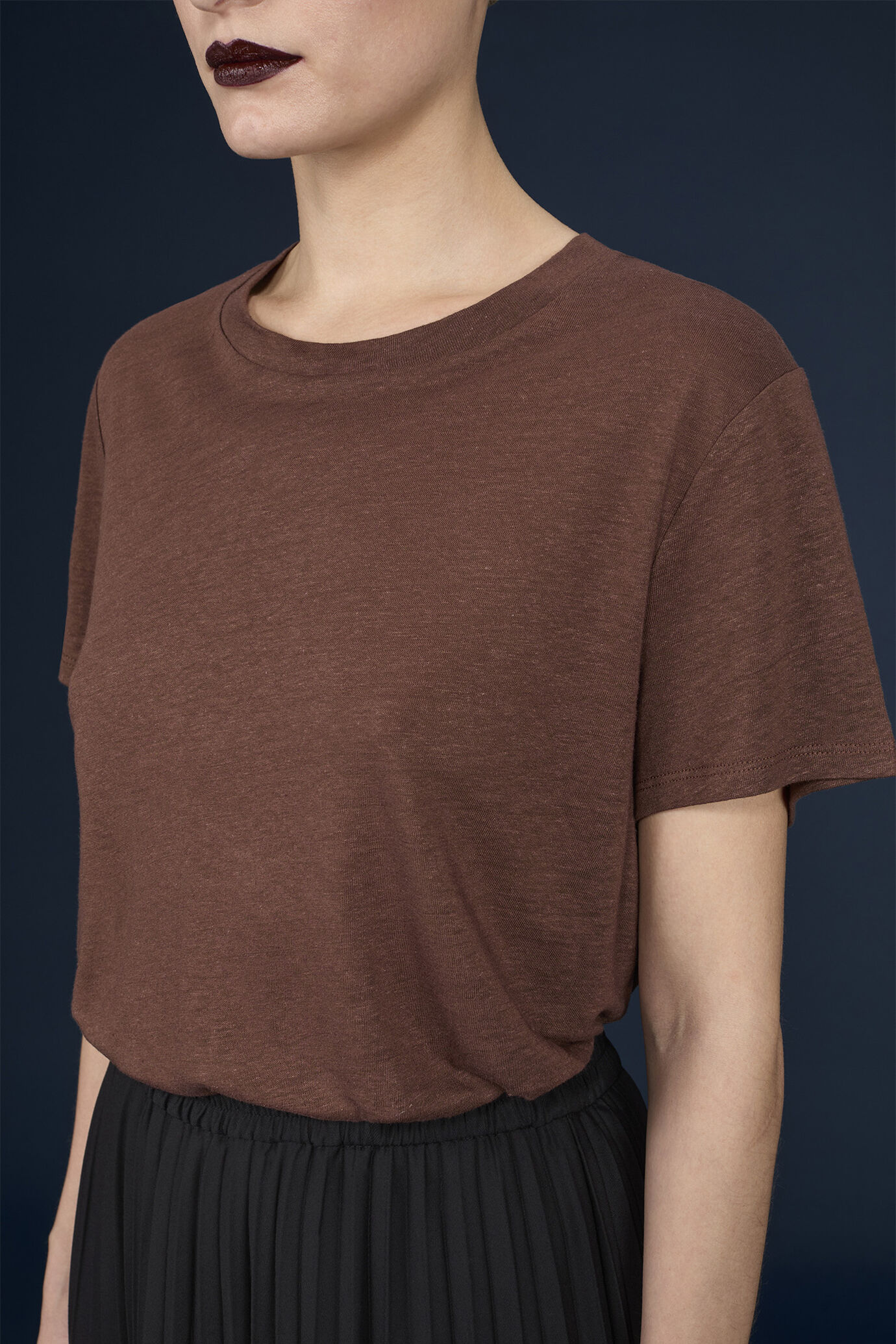 Women's half-sleeve crew-neck T-shirt image number 2